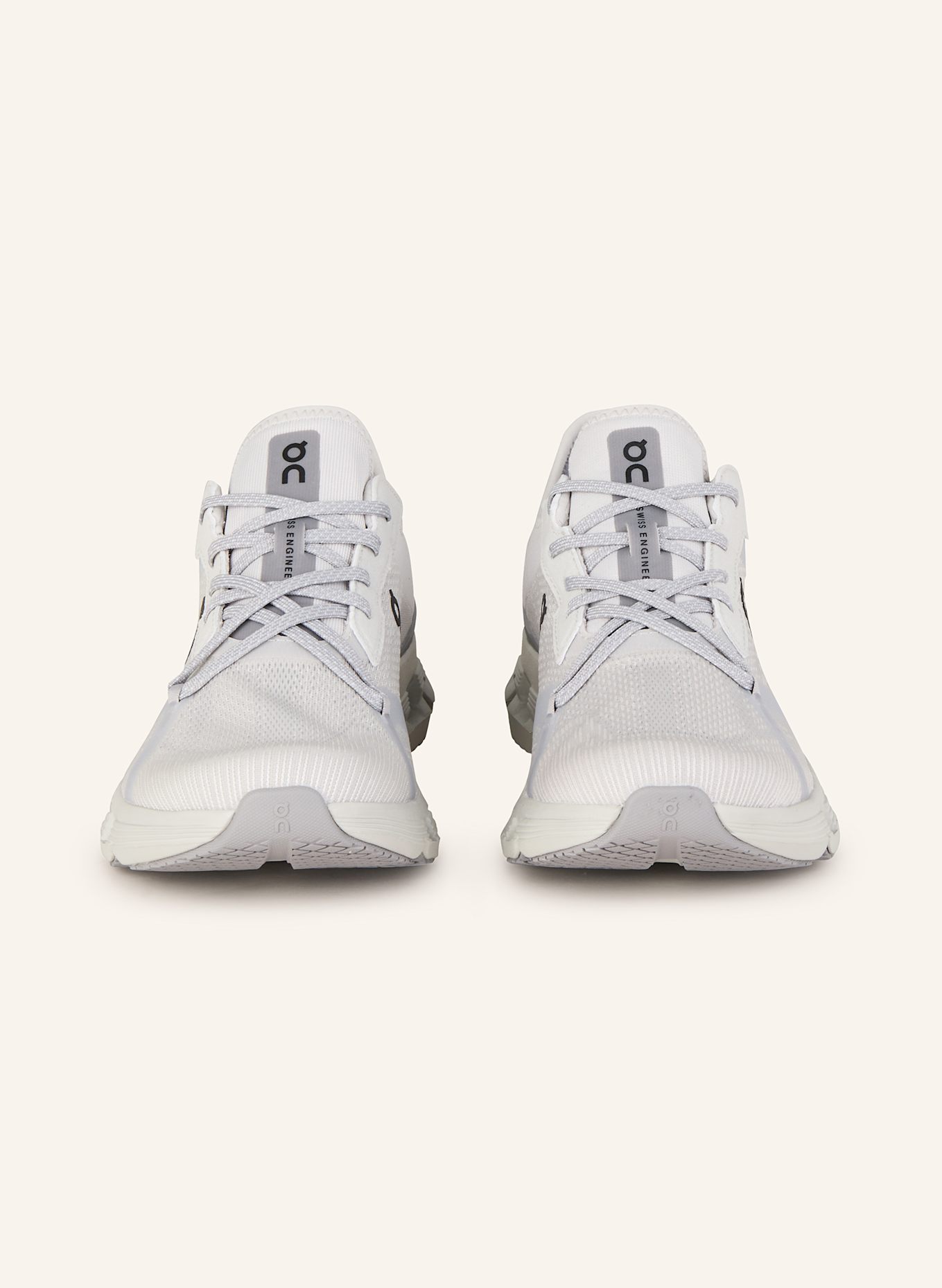 On CLOUD X4 AD fitness shoes in cream