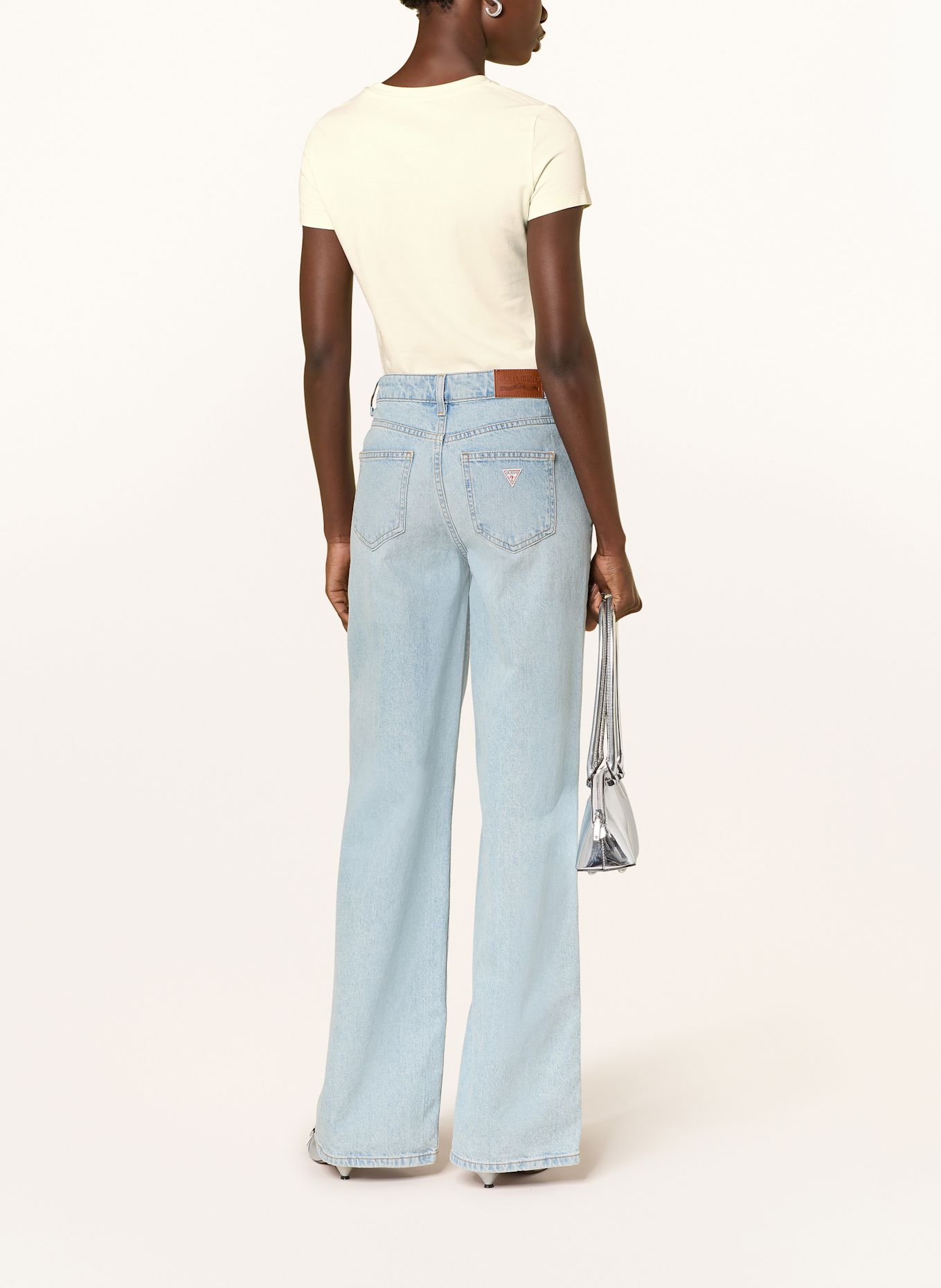 GUESS T-Shirt mit Schmucksteinen: HELLGELB