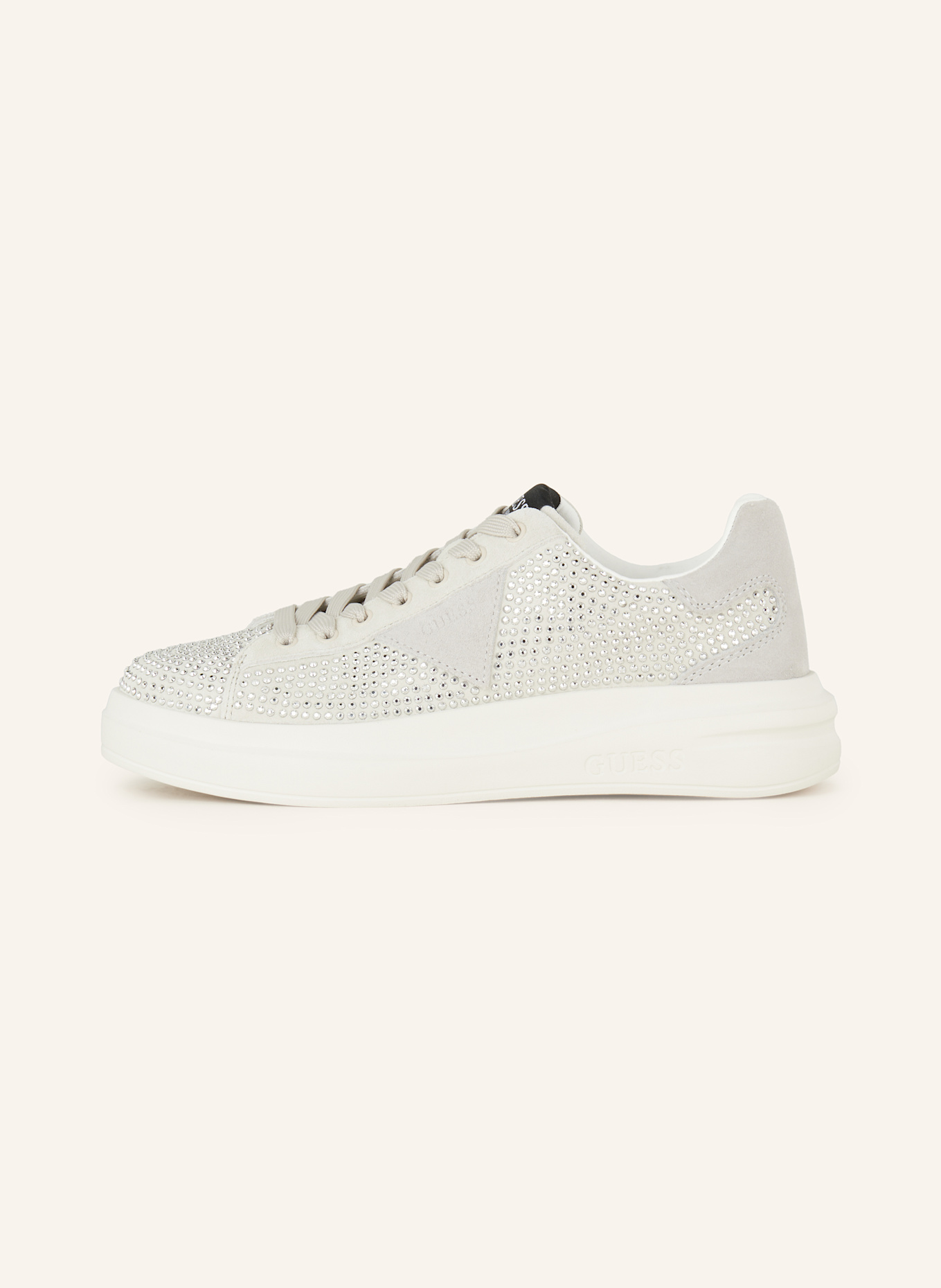 GUESS Sneaker ELBINA mit Schmucksteinen: WEISS/ HELLGRAU
