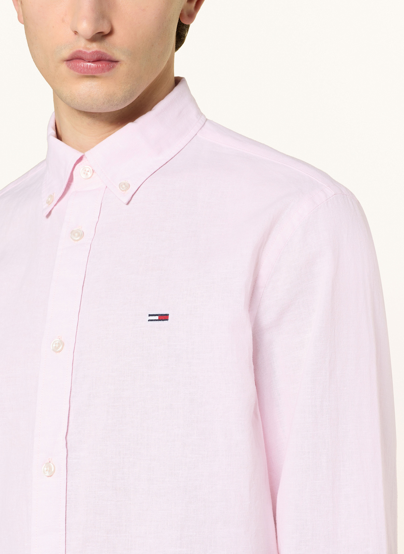 TOMMY JEANS Hemd Regular Fit mit Leinen: ROSA