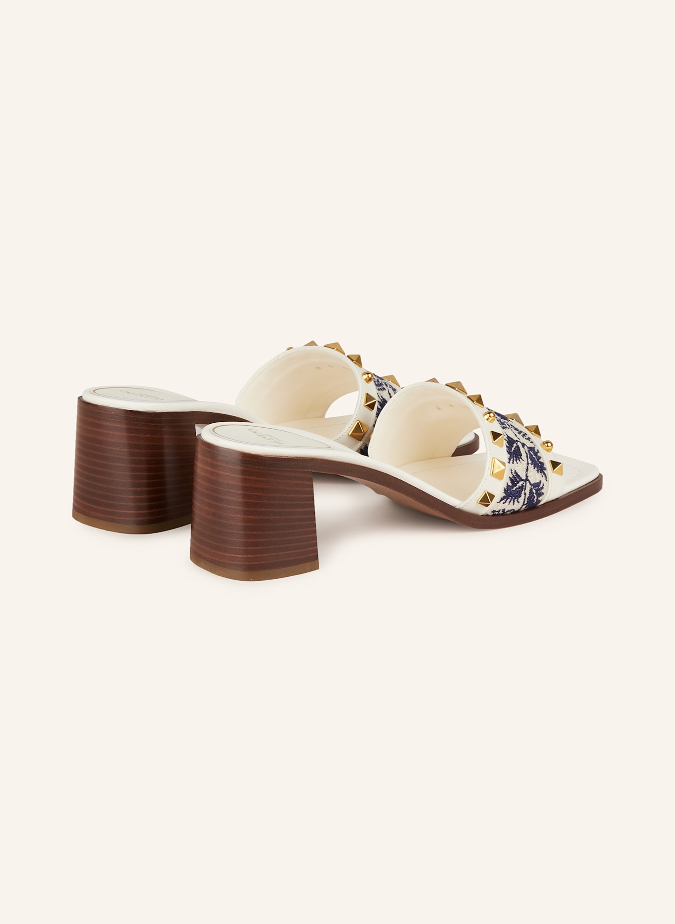 VALENTINO GARAVANI Mules mit Nieten: WEISS/ BEIGE/ DUNKELBLAU