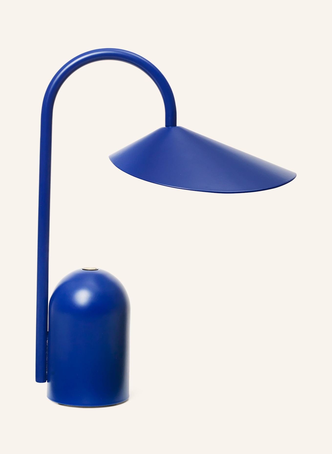 Ferm LIVING Lampa stołowa ARUM: NIEBIESKI