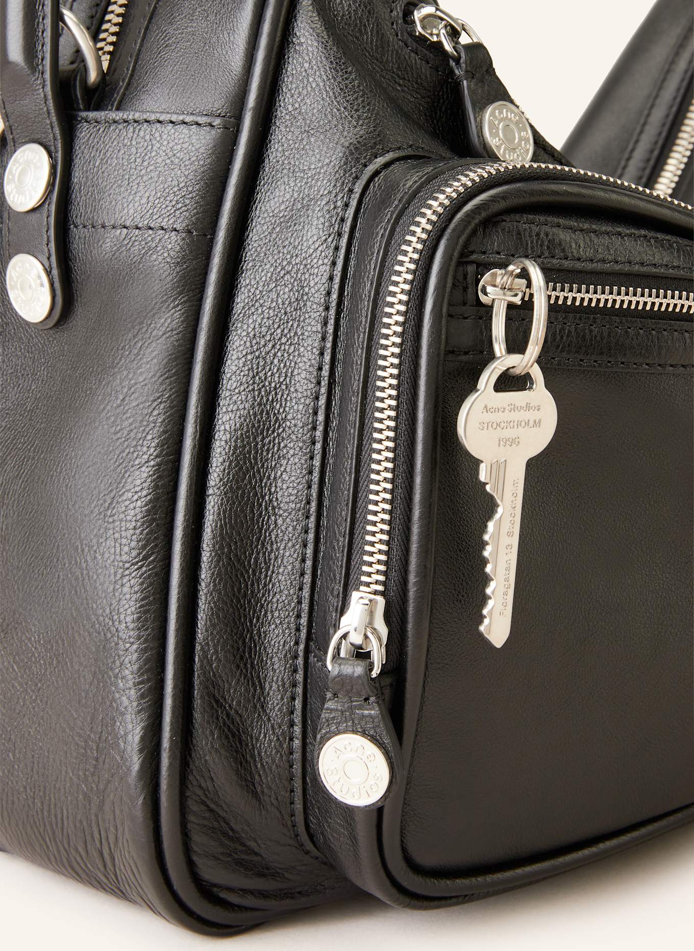 Acne Studios Shoulder bag CAMERO: BLACK