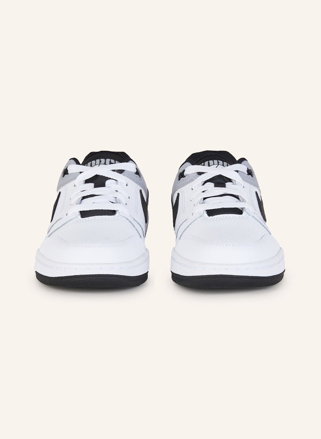 Nike Sneaker FULL FORCE LO: WEISS / SCHWARZ