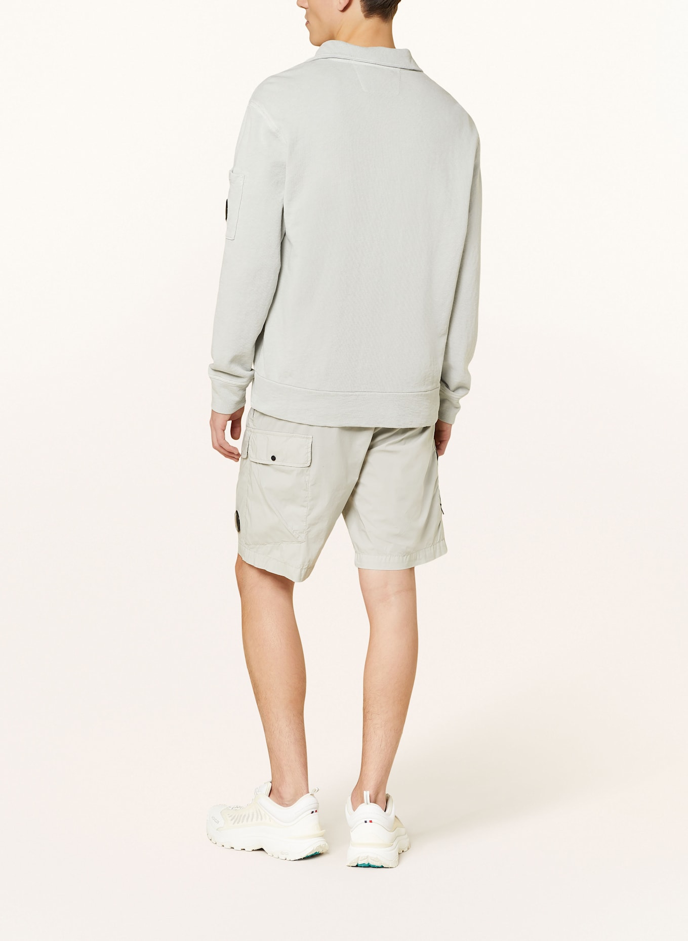 C.P. COMPANY Mikina: SVĚTLE ŠEDÁ