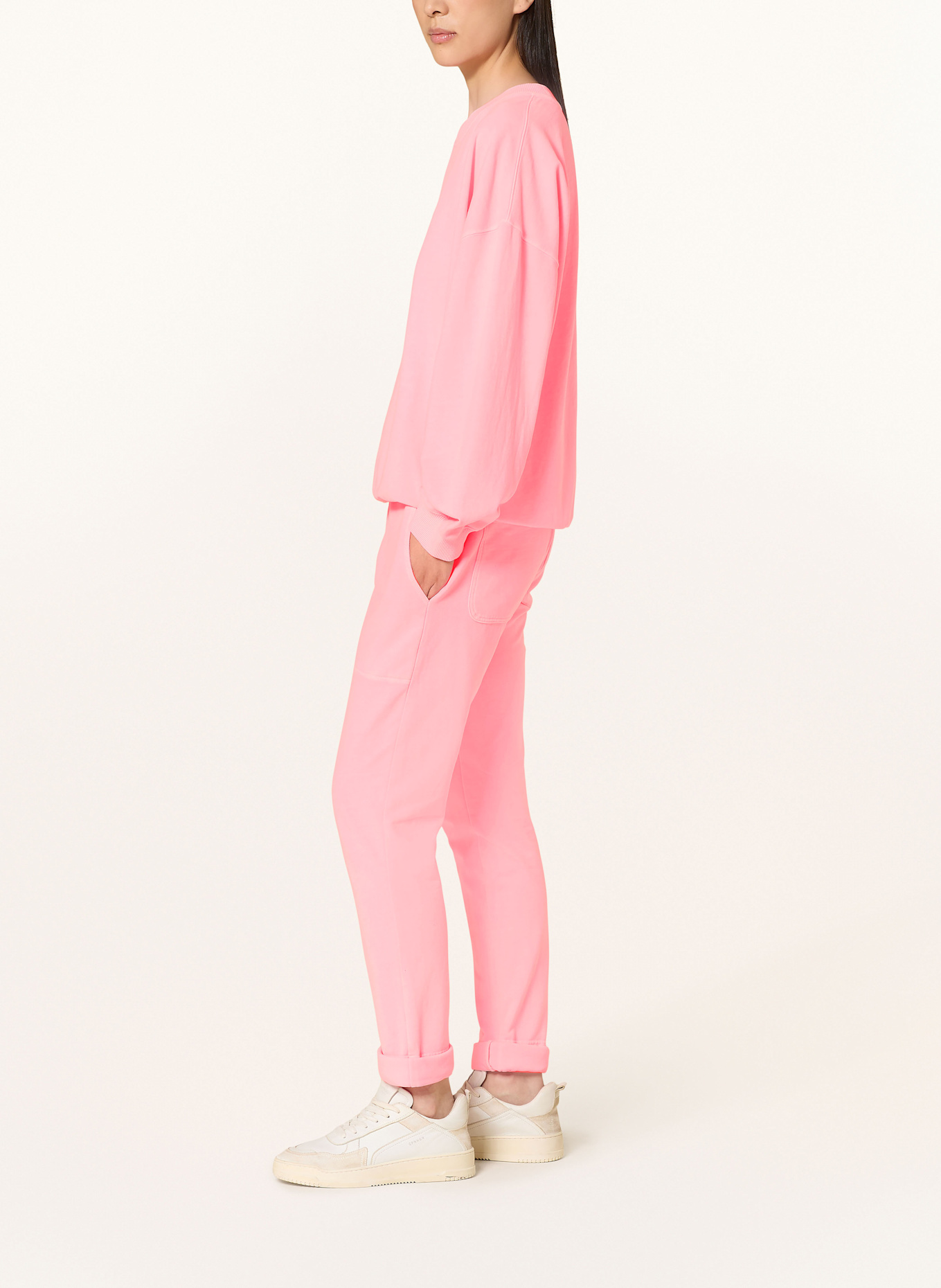 Juvia Tepláky CATHY: NEONOVĚ RŮŽOVÁ