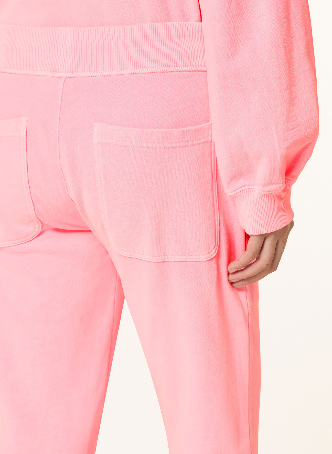 Juvia Tepláky CATHY: NEONOVĚ RŮŽOVÁ