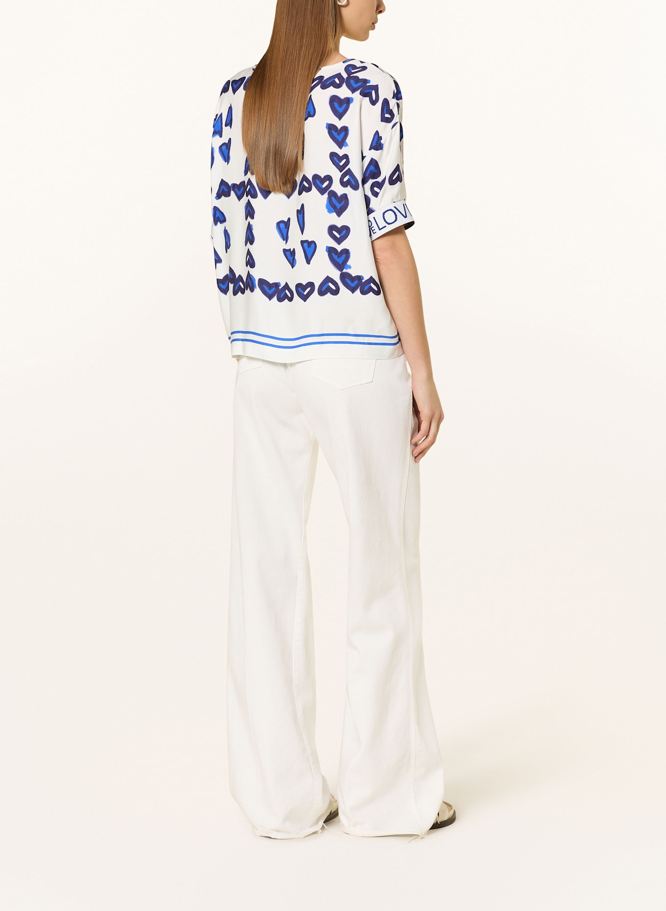 Emily VAN DEN BERGH Halenka ze saténu: BÍLÁ / MODRÁ