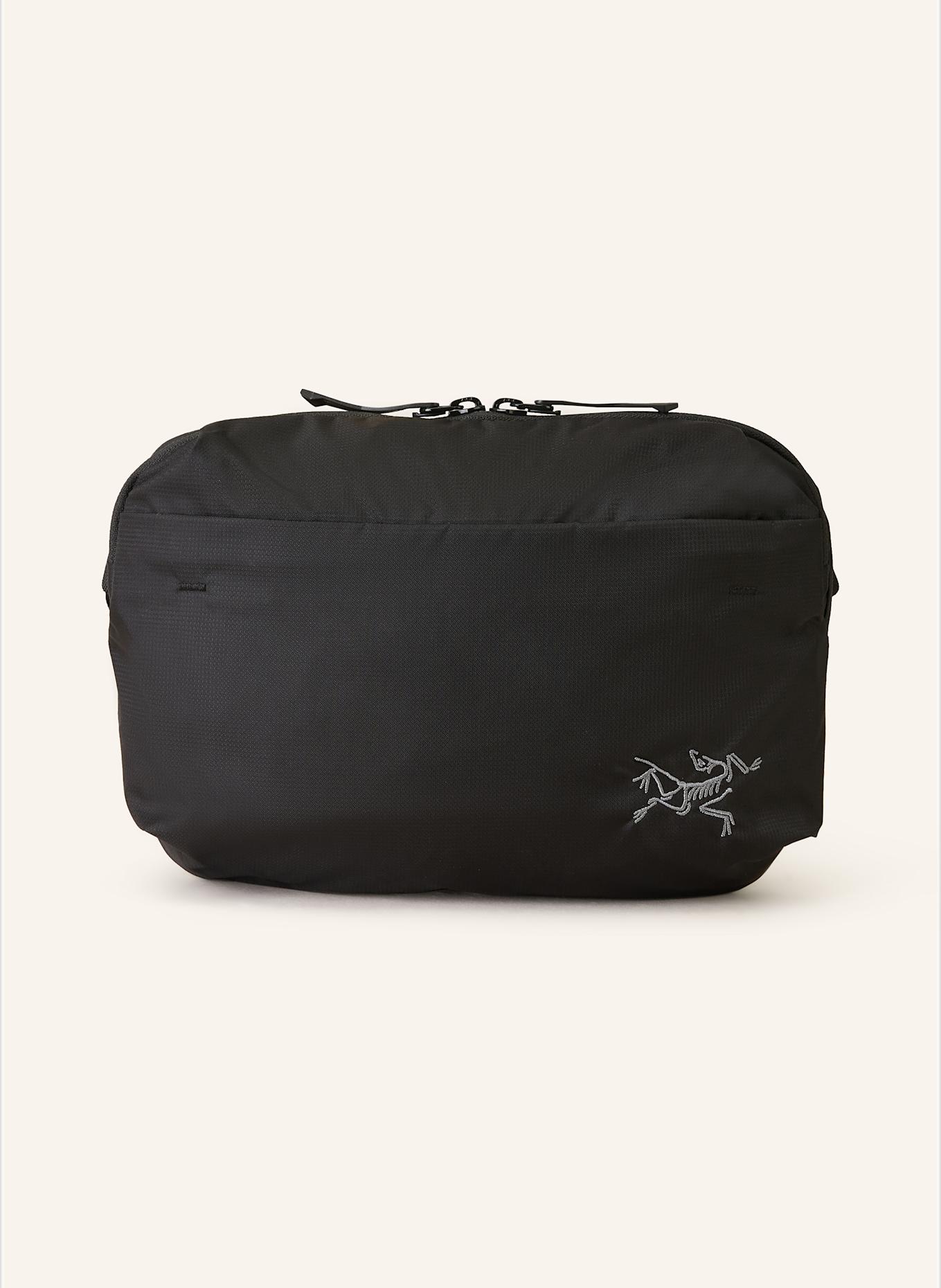 ARC'TERYX HELIAD crossbody bag in black