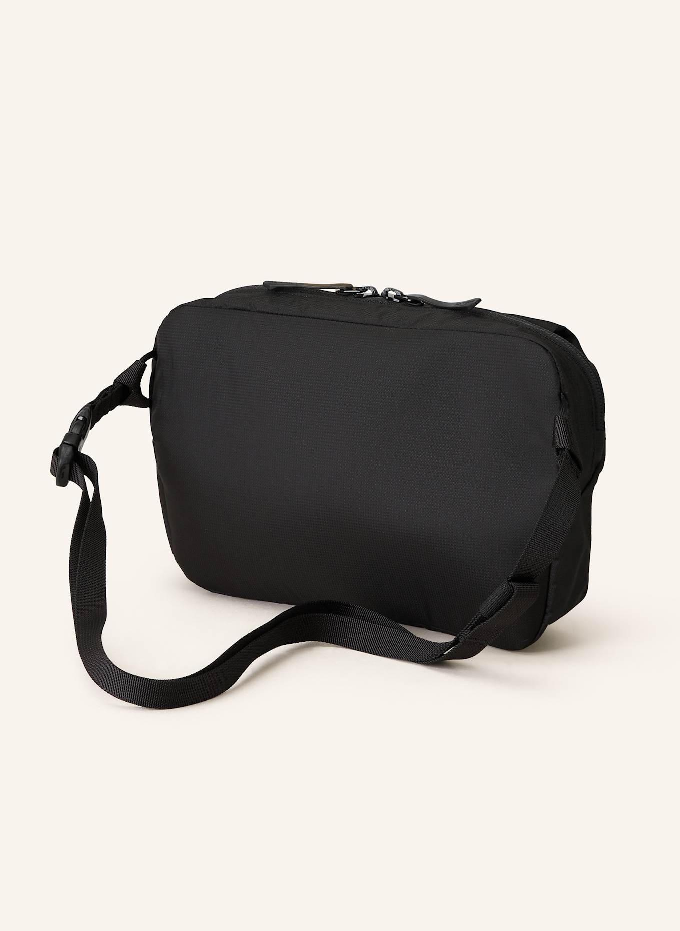 ARC'TERYX HELIAD crossbody bag in black