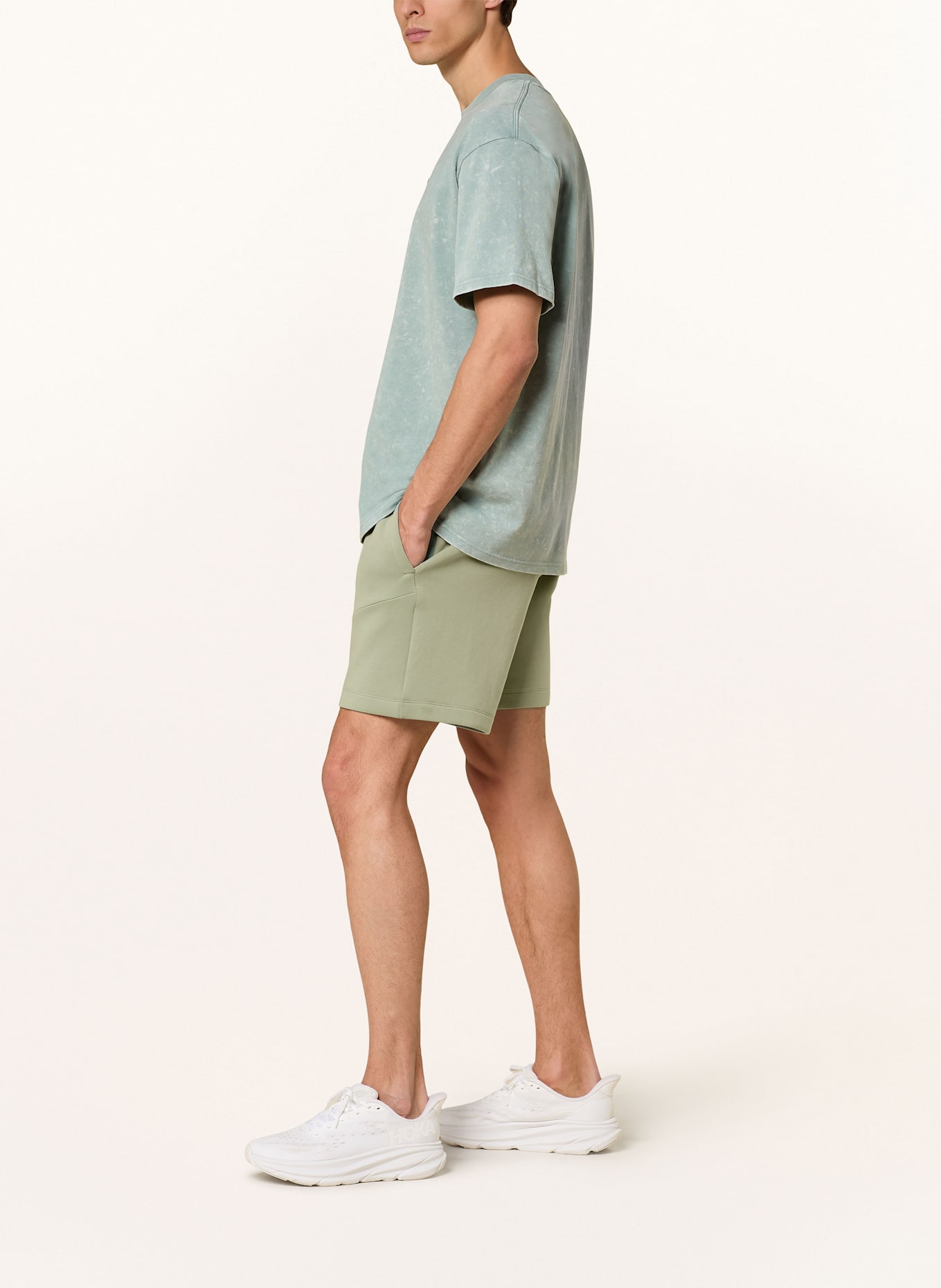 UNDER ARMOUR Szorty dresowe UA UNSTOPABLE: JASNOZIELONY