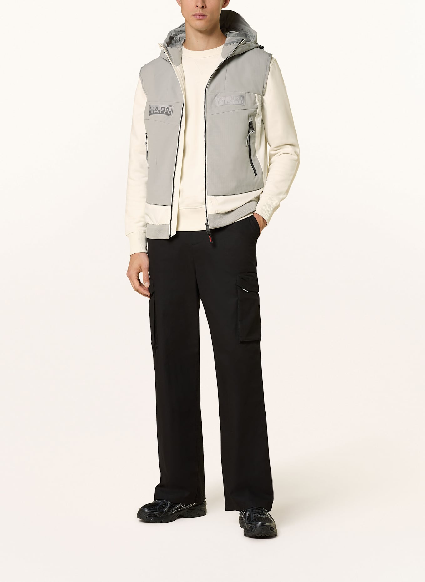 NAPAPIJRI CLAY functional vest: LIGHT GRAY/ WHITE