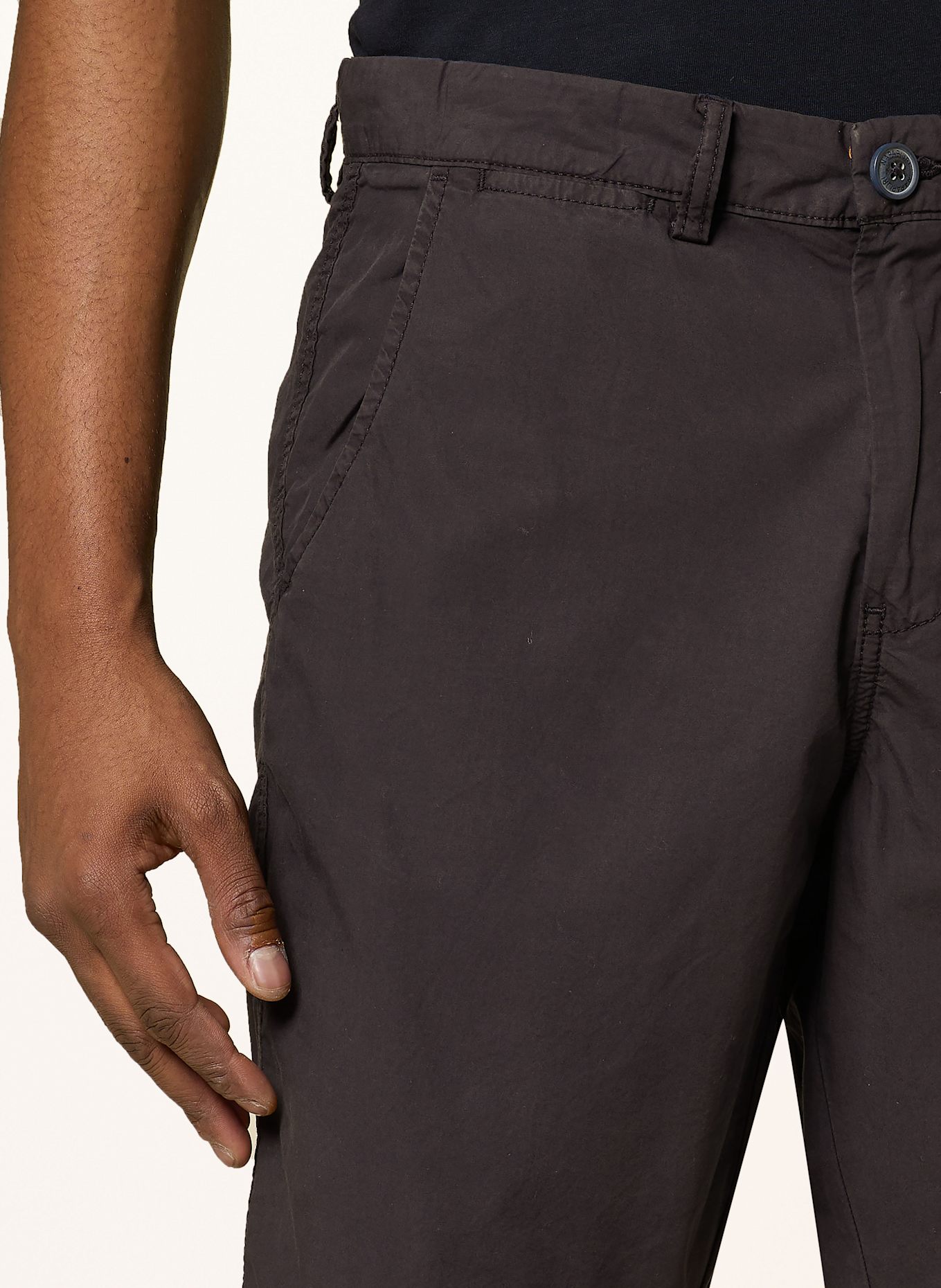 NAPAPIJRI Shorts NAKURU Extra Slim Fit: DARK BLUE