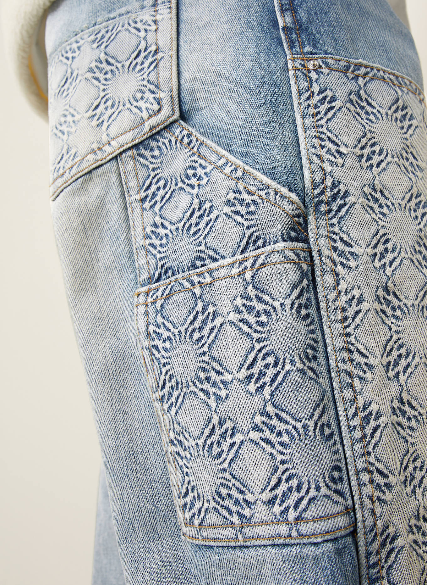 AMIRI DEBOSSED regular fit jeans: ANTIQUE INDIGO ANTIQUE INDIGO