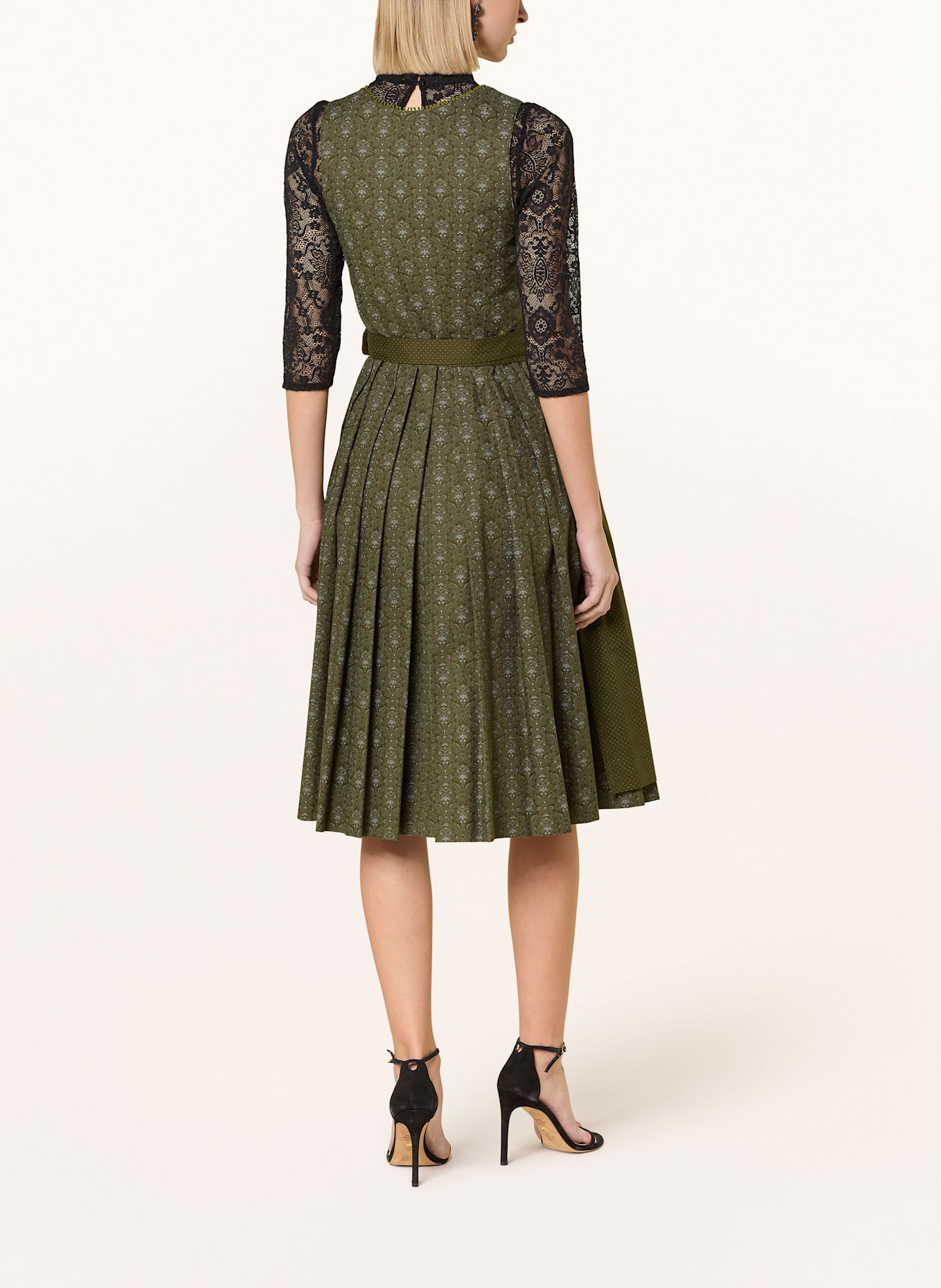 Johann & Johanna Dirndl: OLIV