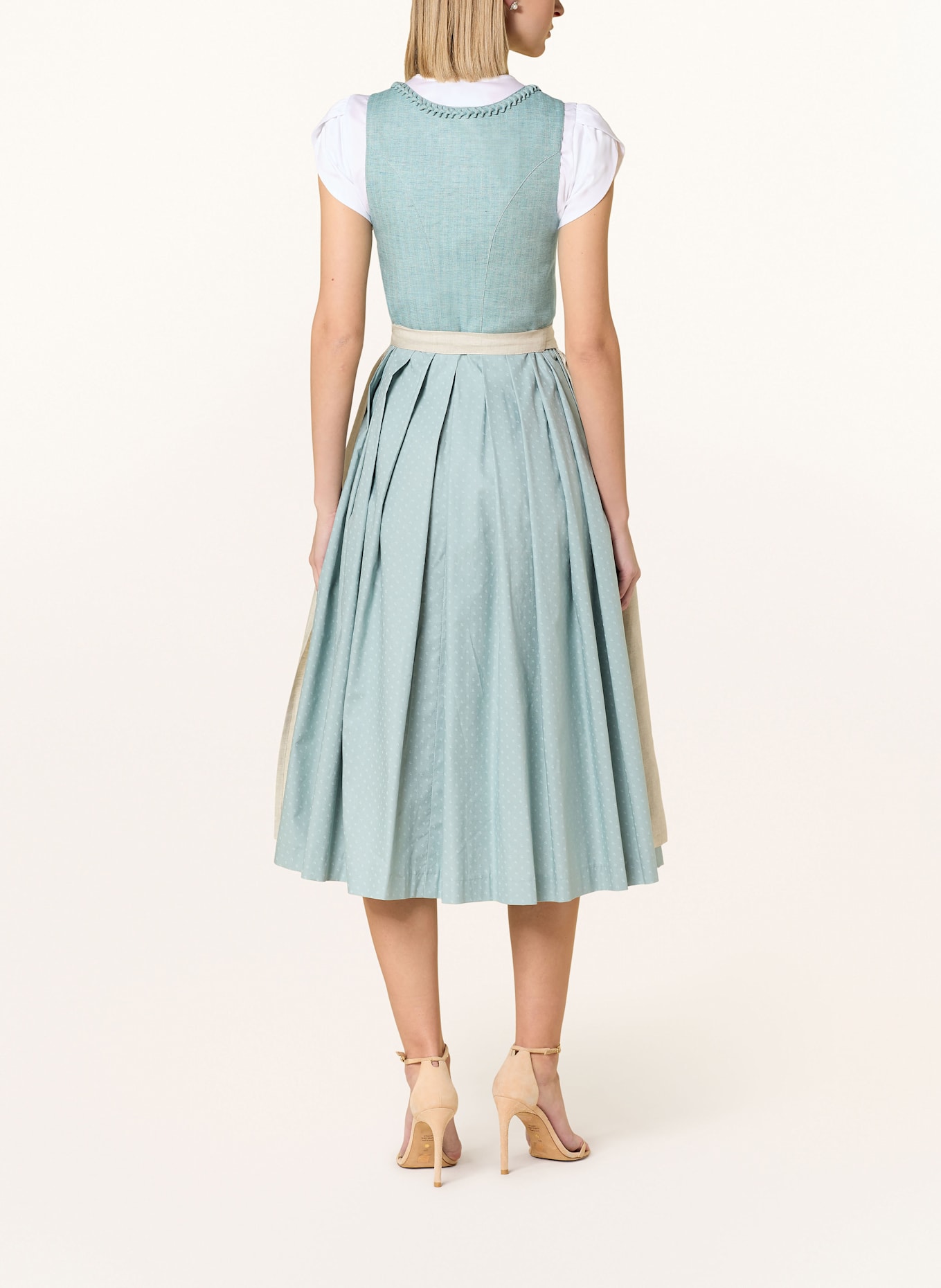 Johann & Johanna Dirndl: The North Face