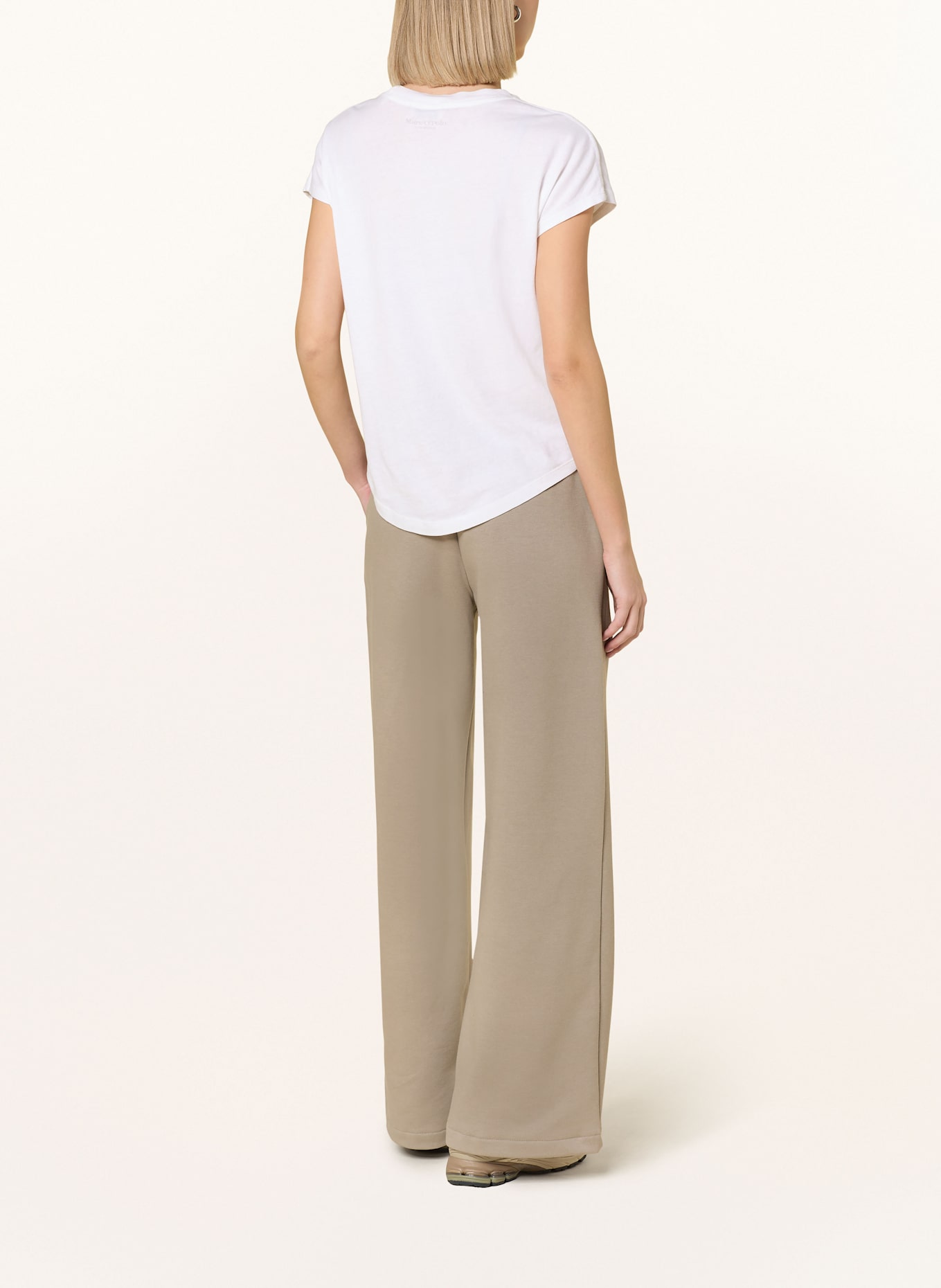 new balance Sweatpants WP51954: HELLBRAUN