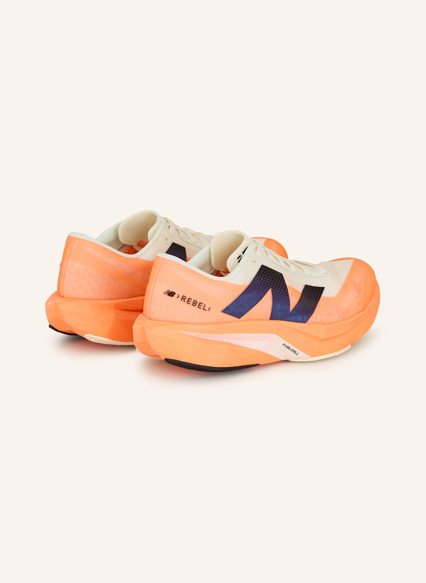 new balance Laufschuhe FULLCELL REBEL V4: WEISS/ NEONORANGE
