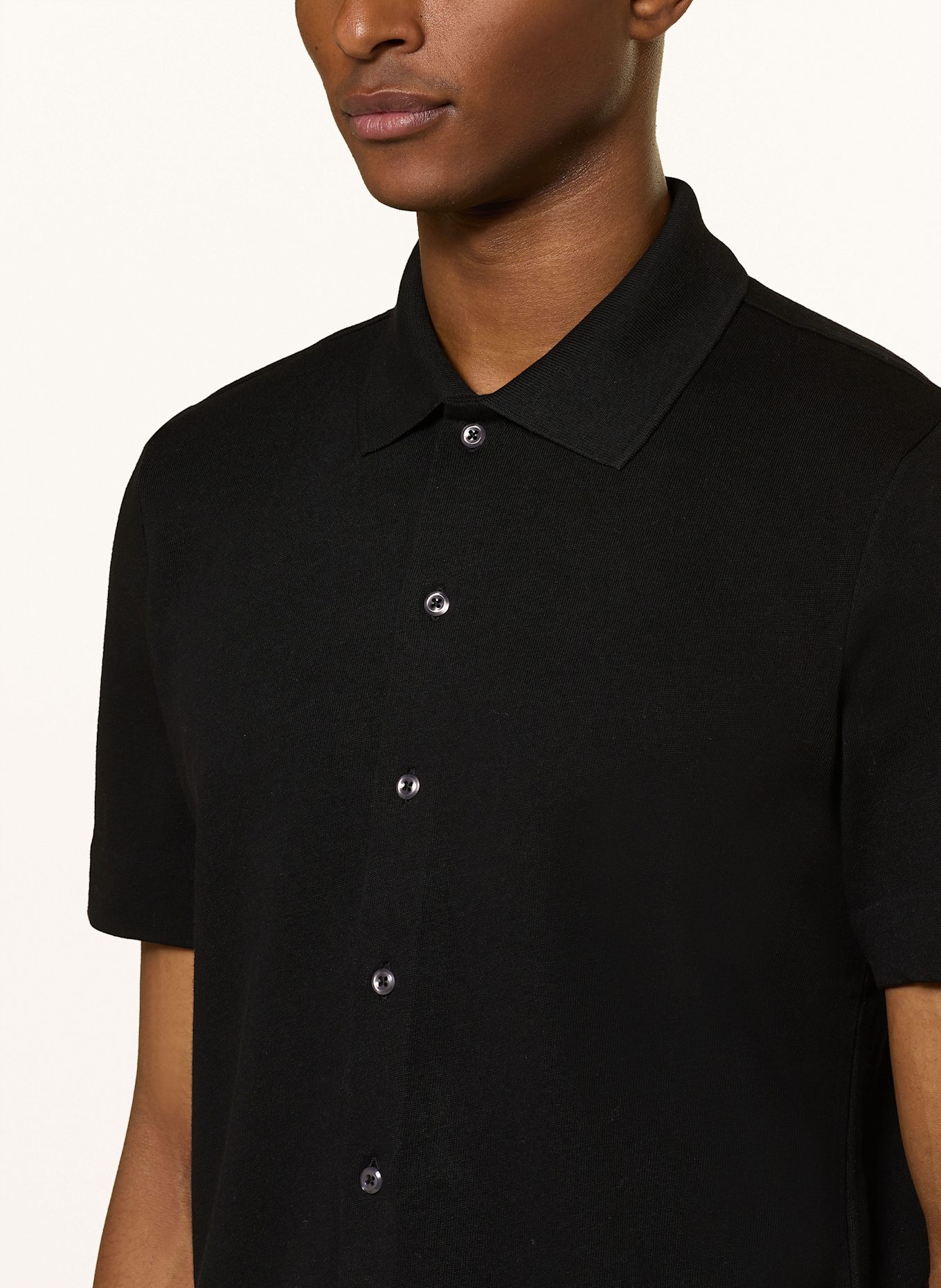 MAERZ MUENCHEN Kurzarm-Hemd Regular Fit aus Jersey: SCHWARZ