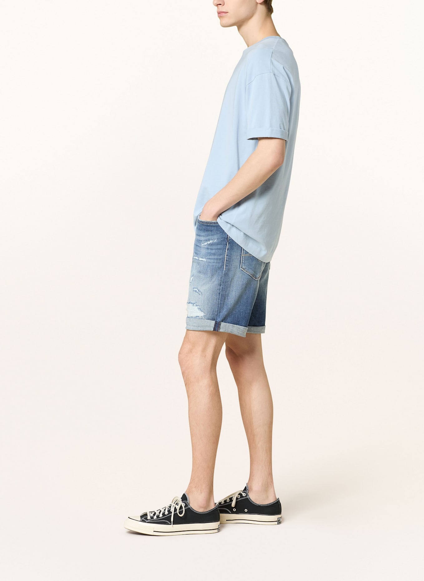 REPLAY Jeansshorts Tapered Fit: 009 MEDIUM BLUE