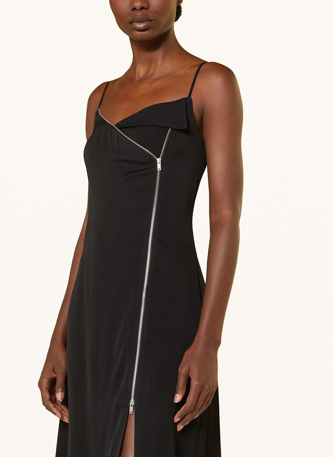 Nanushka Kleid ALBINA: SCHWARZ