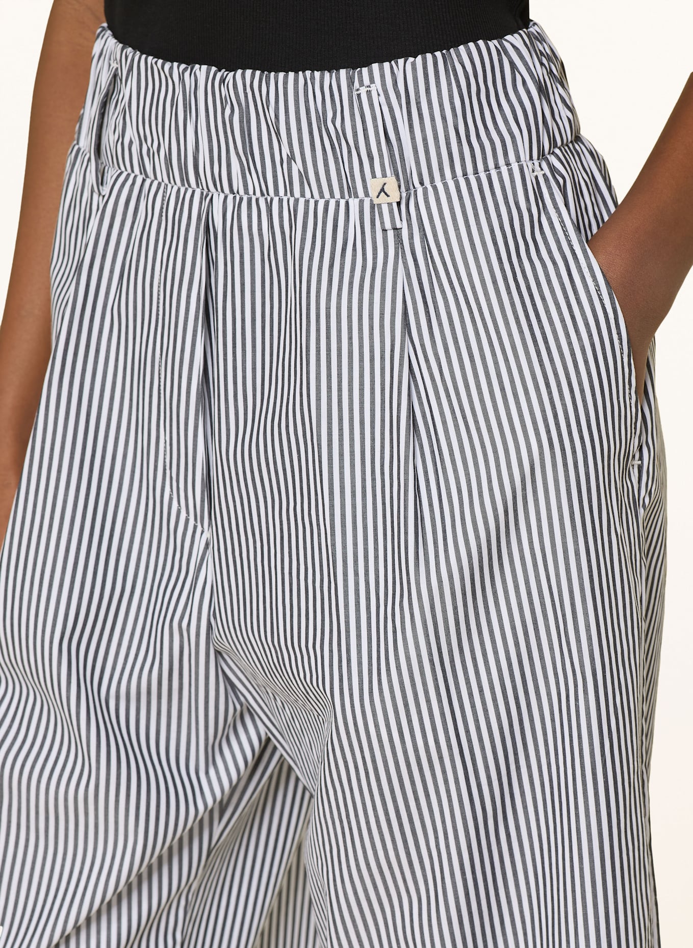 MYTHS Culottes: WHITE/ BLACK