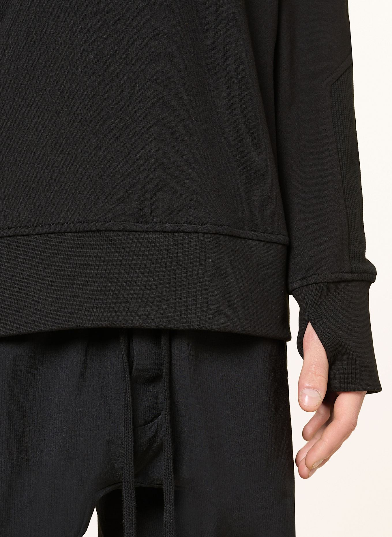 thom/krom Sweatshirt: SCHWARZ