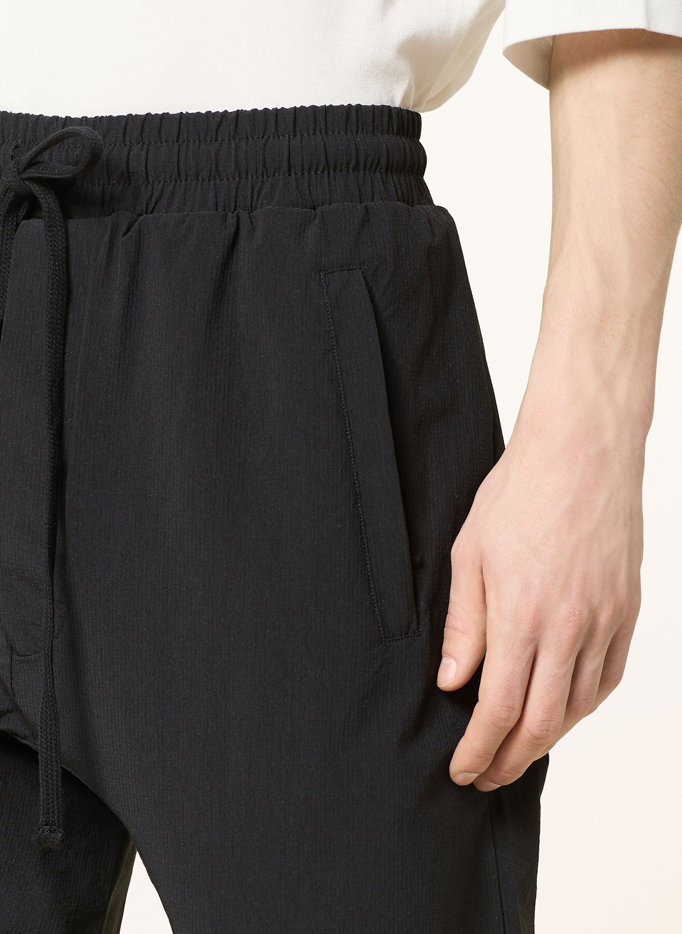 thom/krom Pants in jogger style: BLACK
