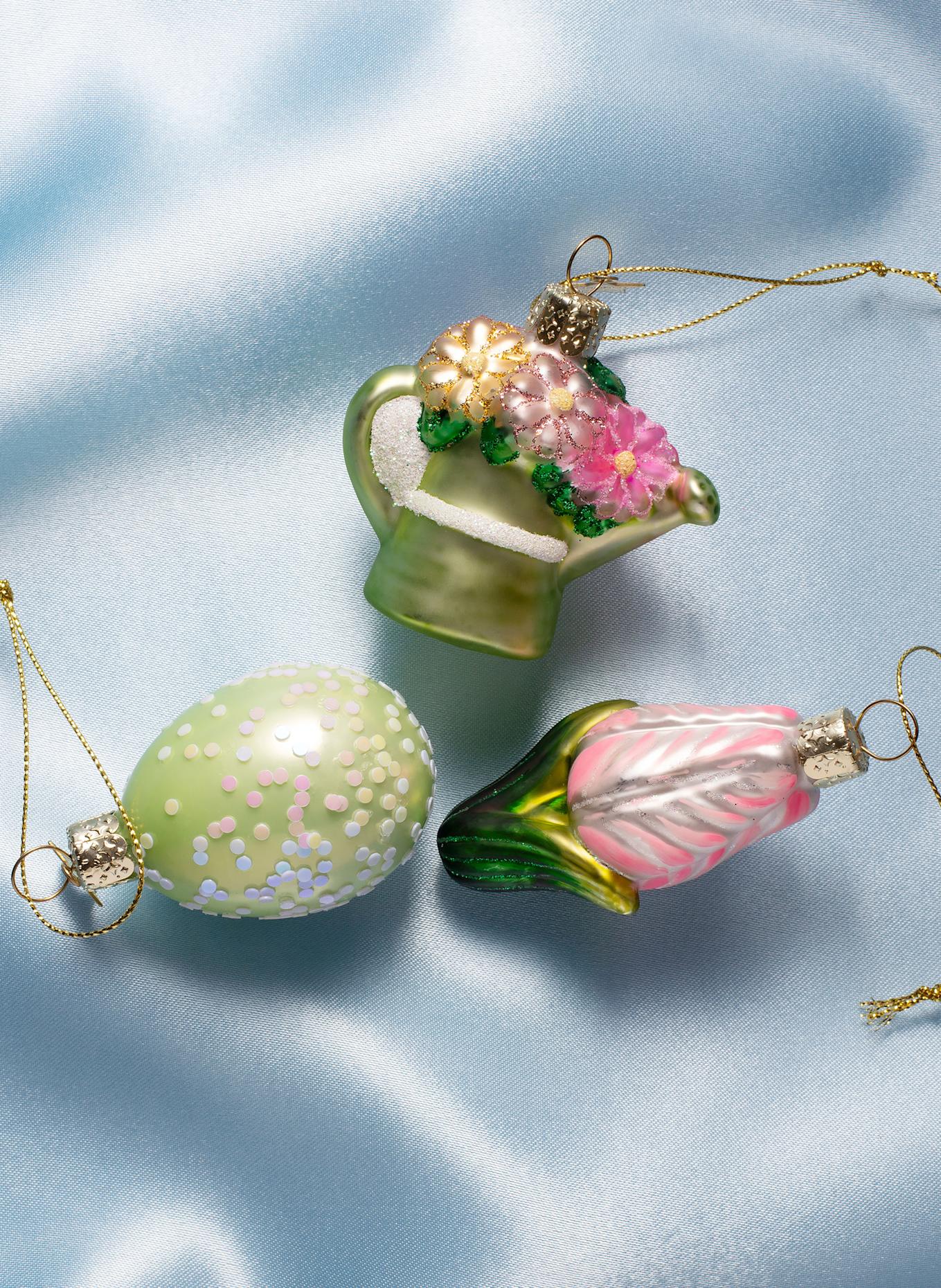 VONDELS Decorative pendant EASTER ORNAMENTS: LIGHT GREEN / PINK / DARK GREEN