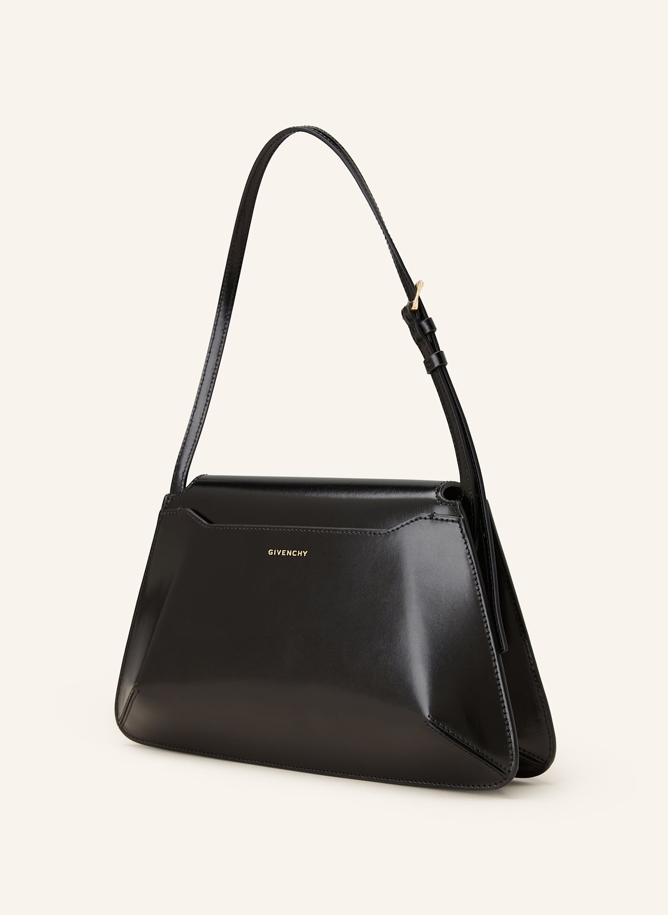 【関税&送料込】Givenchy Black Leather 4G Liquid Shoulder Ba Givenchy 4G Liquid Shoulder Bag in Leather | Neiman Marcus