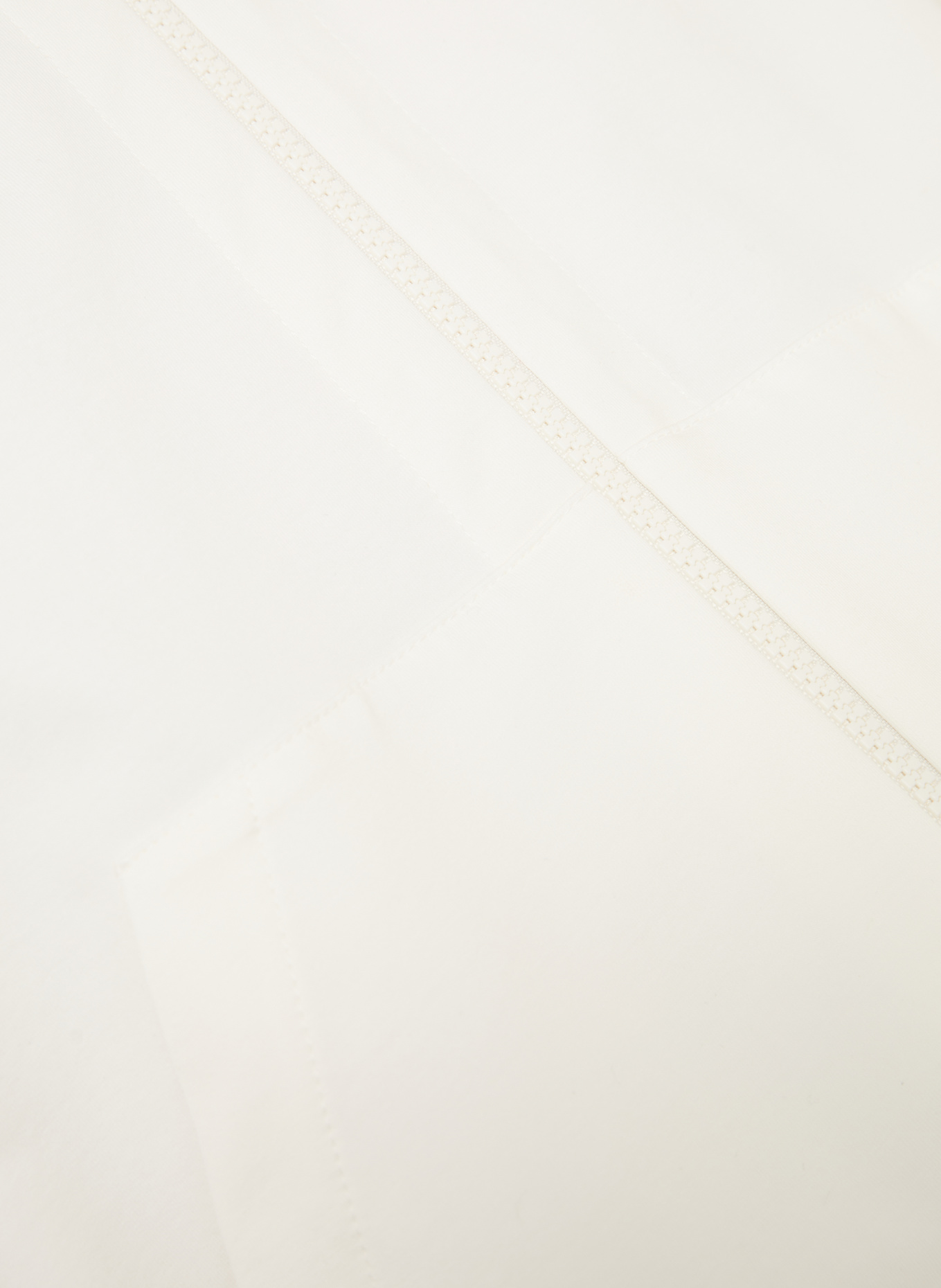 BRUNELLO CUCINELLI Mikinová bunda s ozdobnými kamínky: BÍLÁ