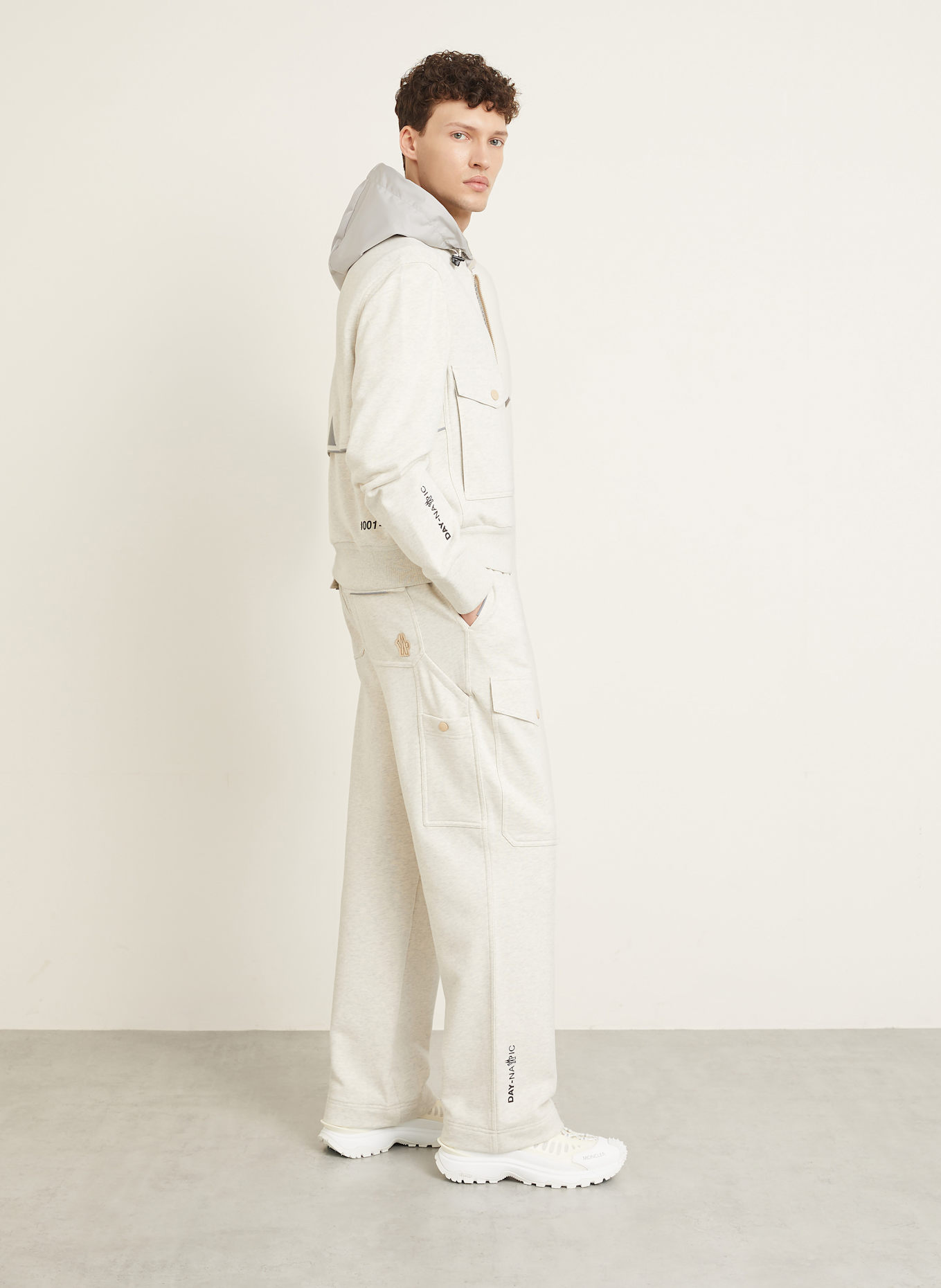 MONCLER GRENOBLE Sweatpants: ECRU