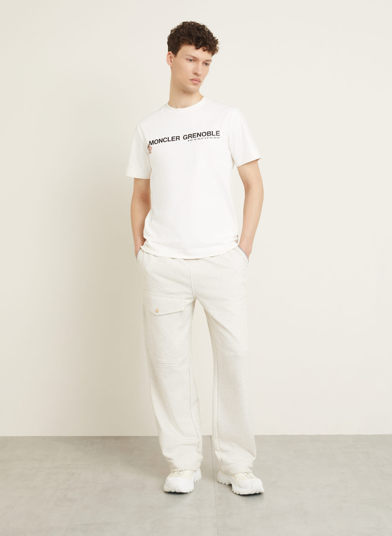 MONCLER GRENOBLE T-Shirt: CREME