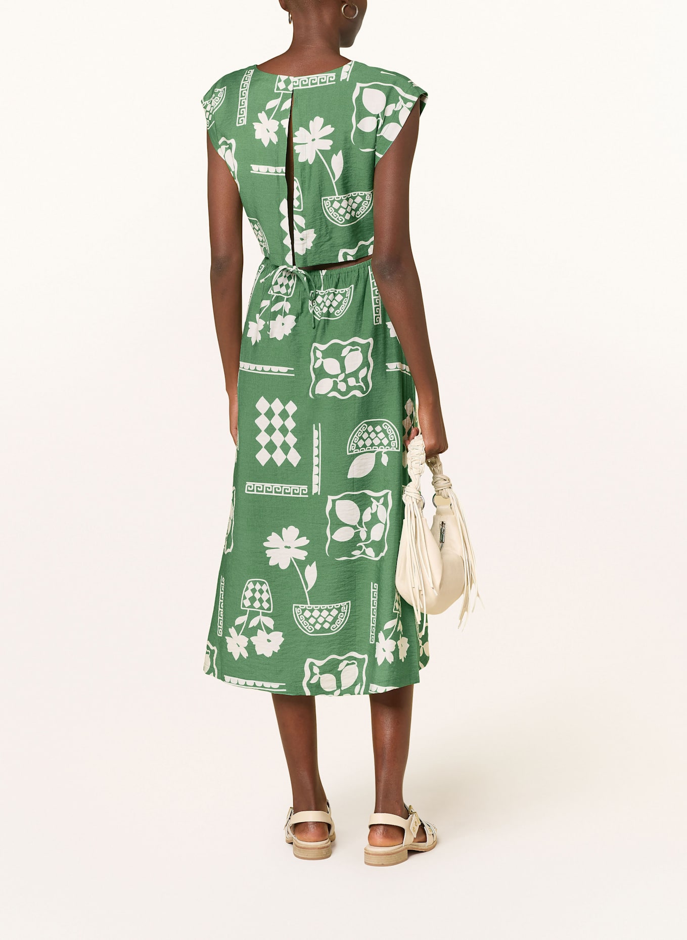 ICHI Kleid IHYETTA: GRÜN / WEISS