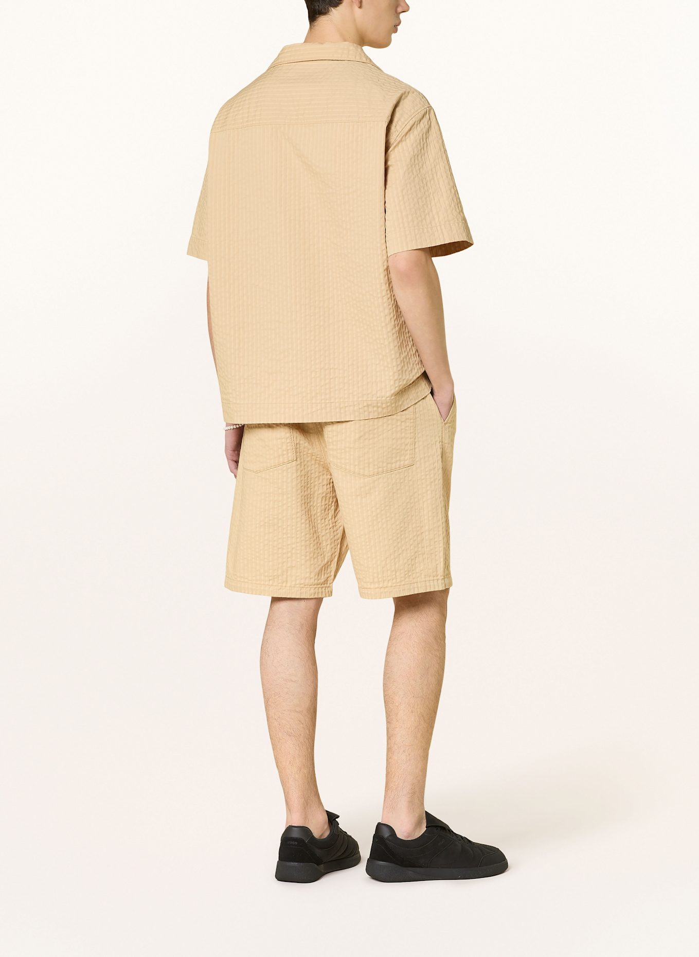 HUGO RONAN shorts: BEIGE