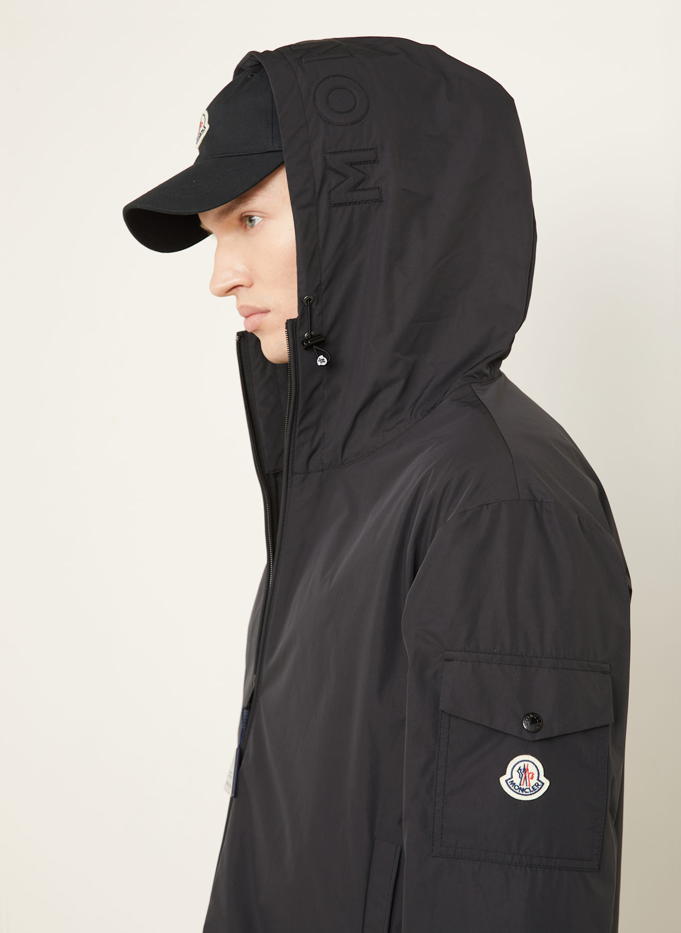 MONCLER Jacke SASSIERE: SCHWARZ