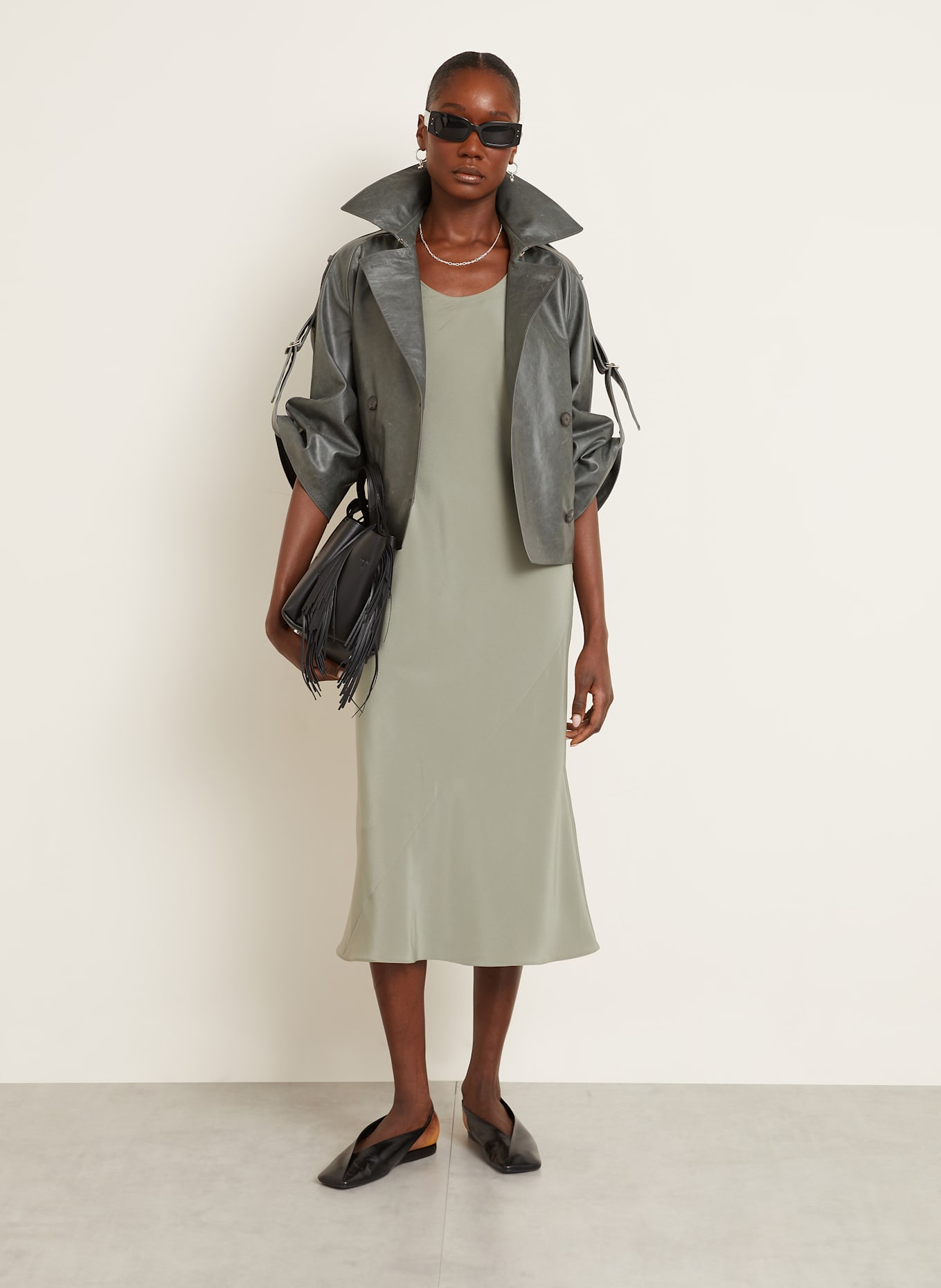 ☆MaxMara☆ クレープデシンドレス FORMOSA Max Mara FORMOSA dress in silk in olive