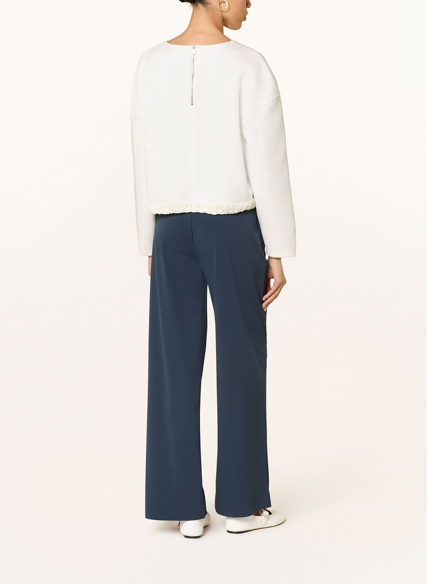 MM Sweatshirt JUMCOS: WEISS