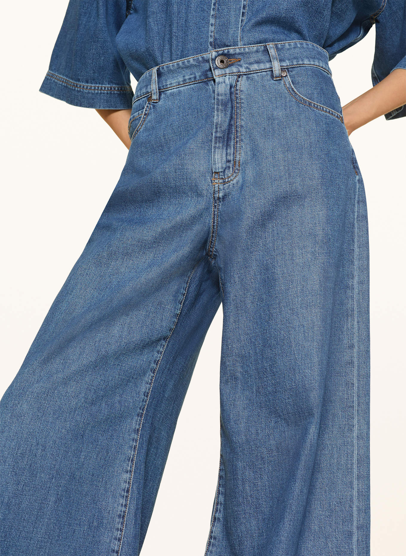 WEEKEND Max Mara Flared Jeans VEGA: 002 NAVY