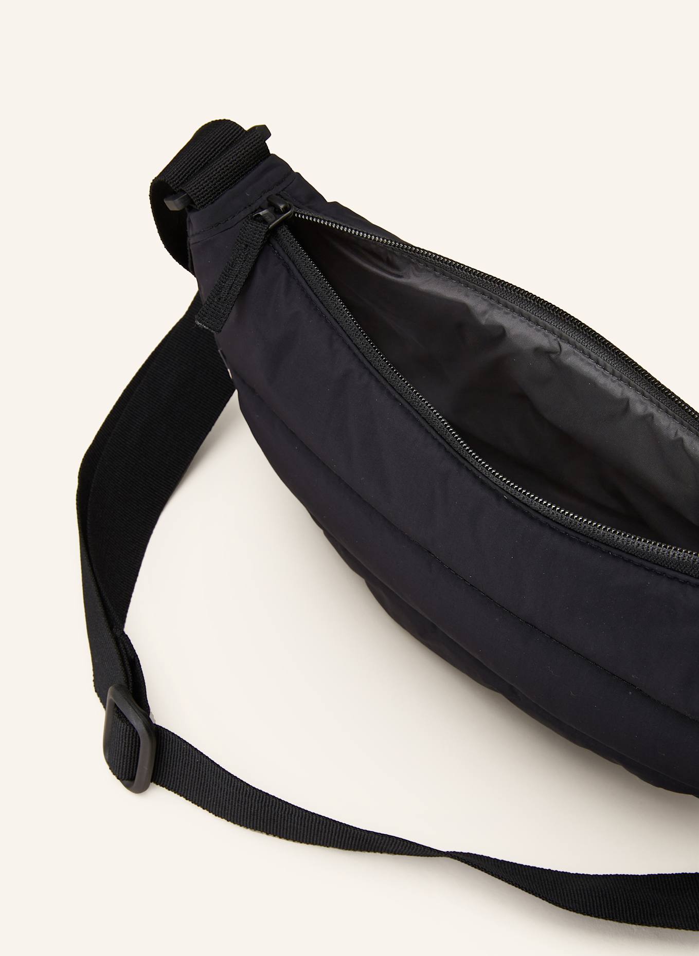 GOT bag cking Umhängetasche PUFFER MOON bag cking SMALL: SCHWARZ