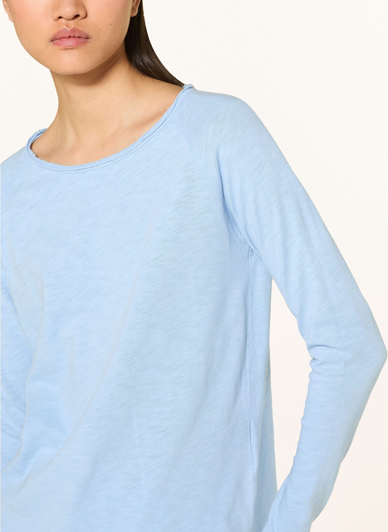 Rich & Royal Longsleeve: HELLBLAU