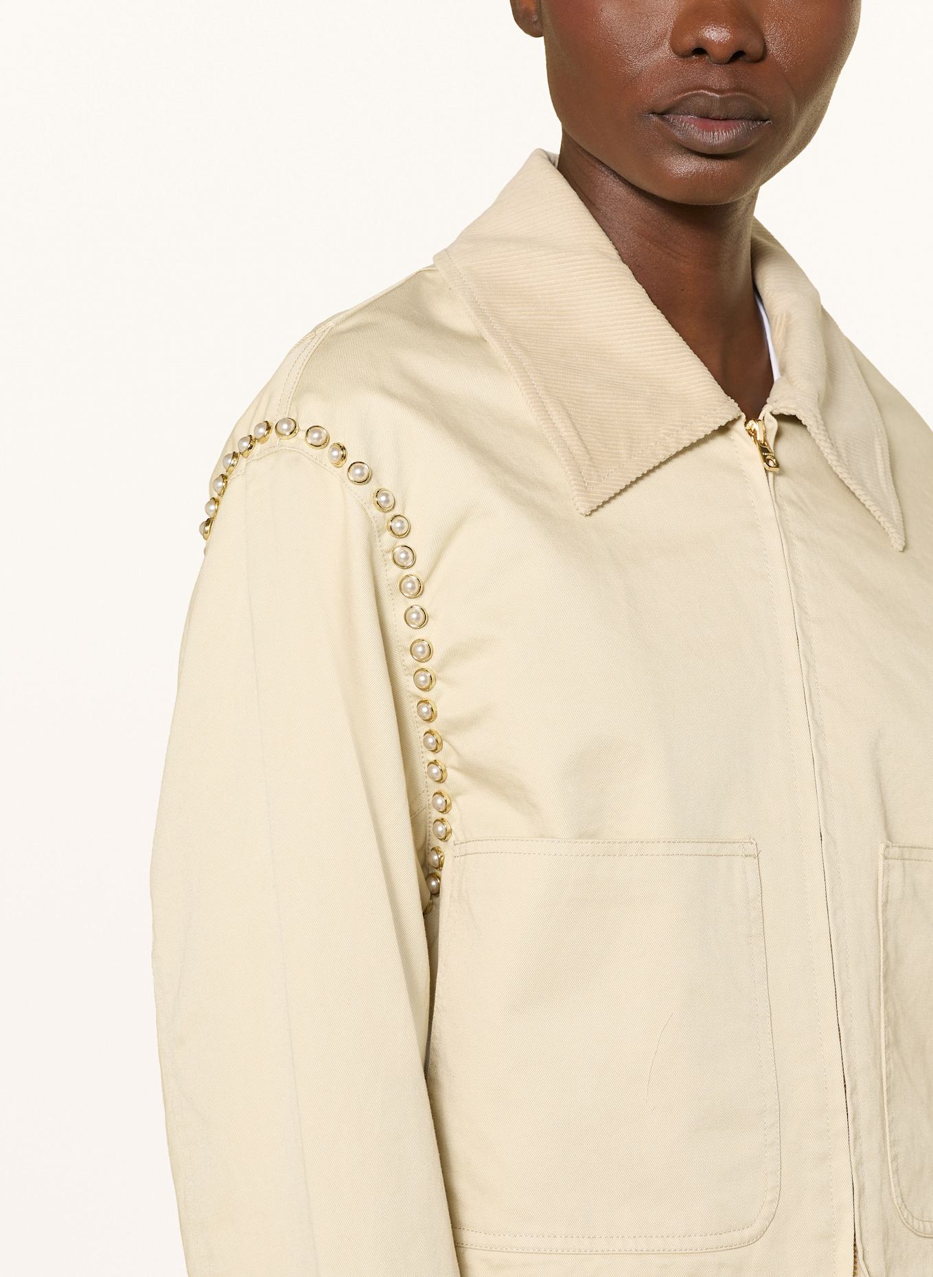 SANDRO Kastenjacke im Materiamix mit Schmuckperlen: BEIGE