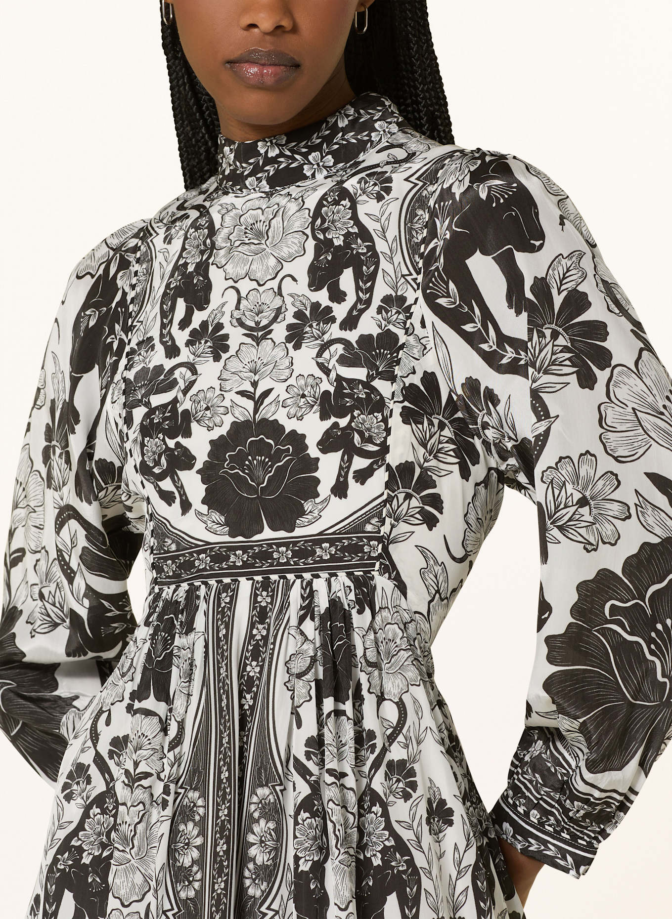 FARM RIO Dress: WHITE / BLACK