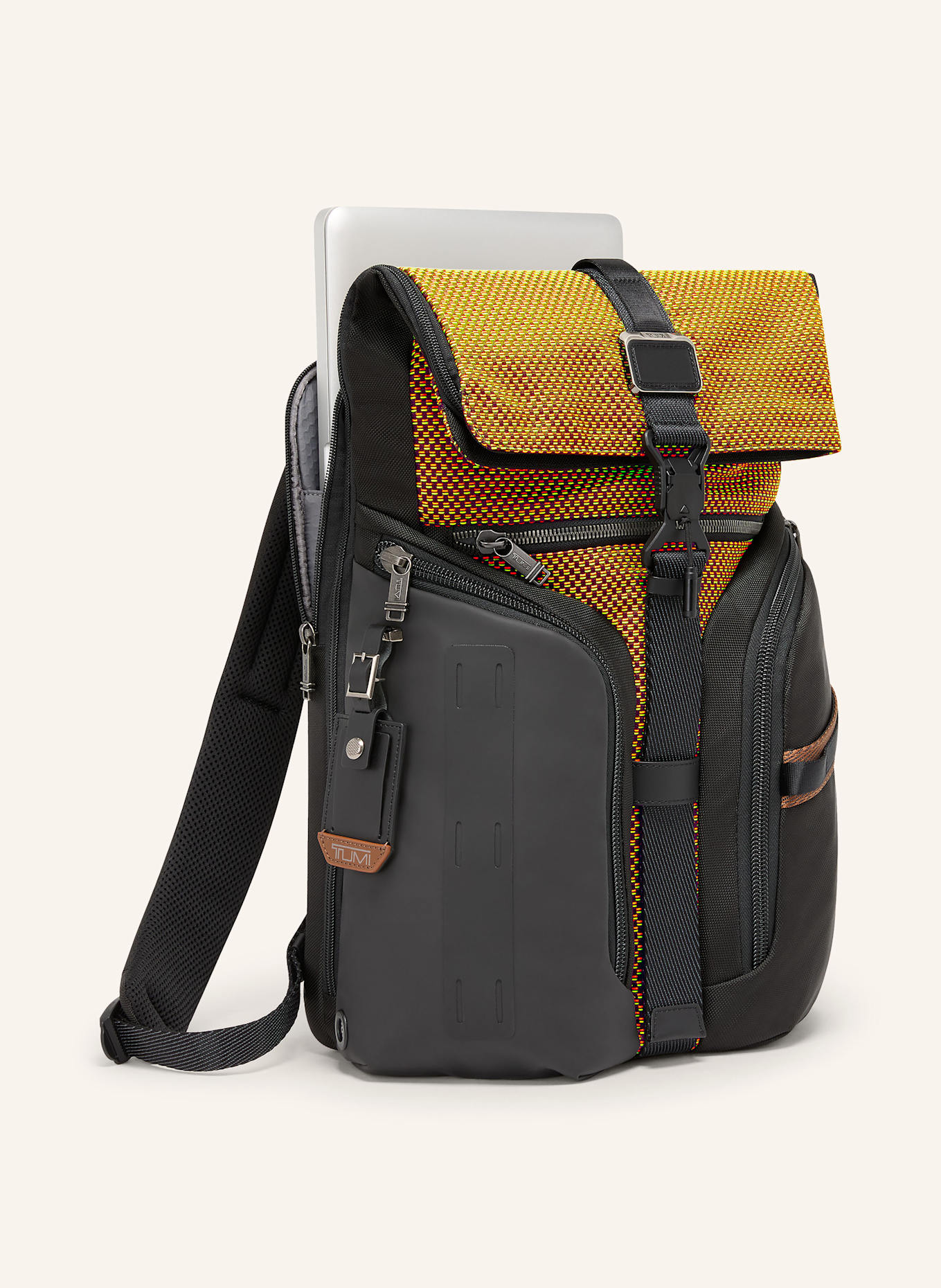 TUMI Batoh ALPHA BRAVO LOGISTICS s přihrádkou na laptop: ČERNÁ / ČERVENÁ