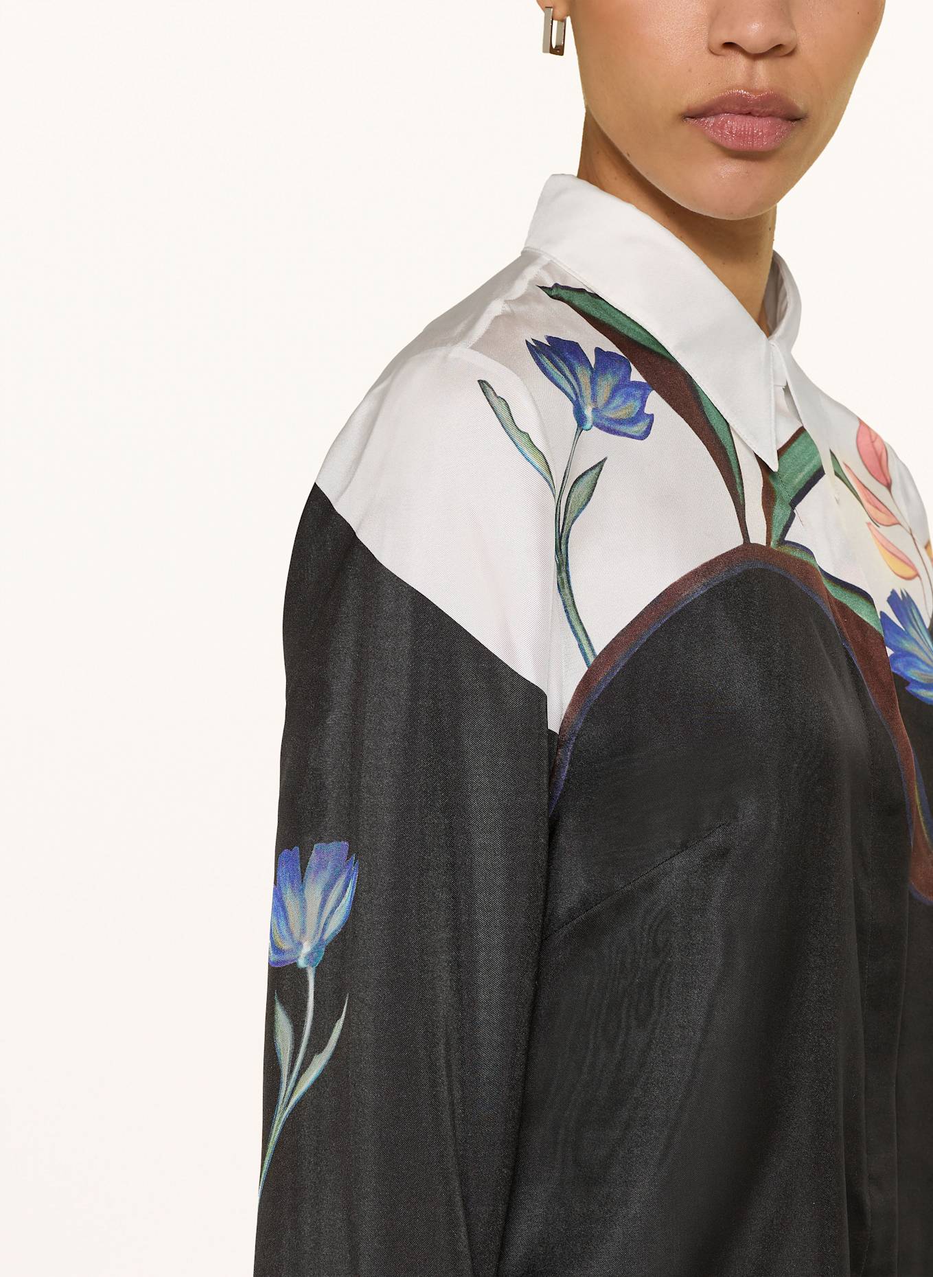 DOROTHEE SCHUMACHER Seidenbluse SEDUCTIVE BLOOM mit abnehmbarer Schluppe: SCHWARZ / WEISS