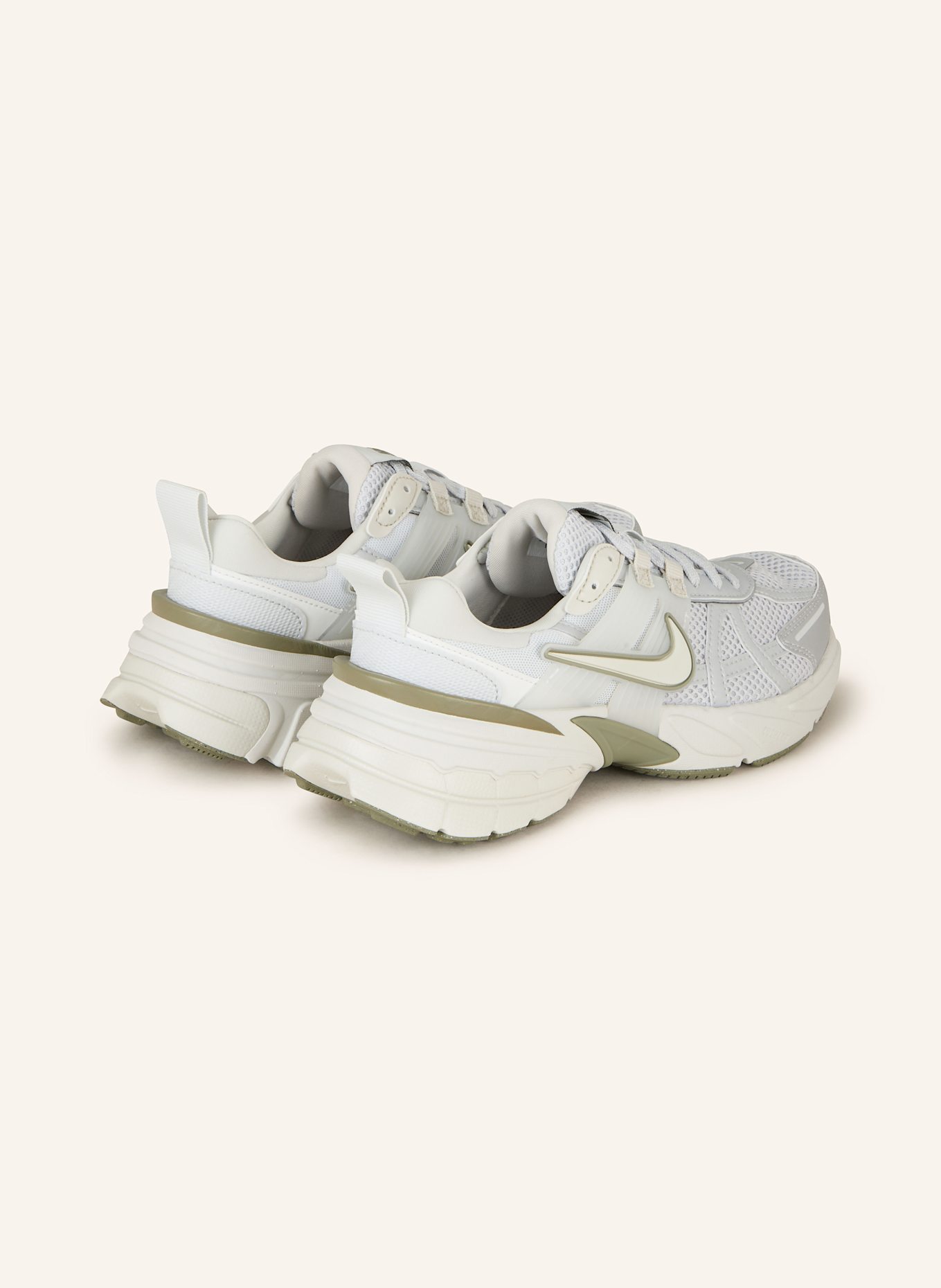 Nike Sneaker V2K RUN: HELLGRAU/ SILBER