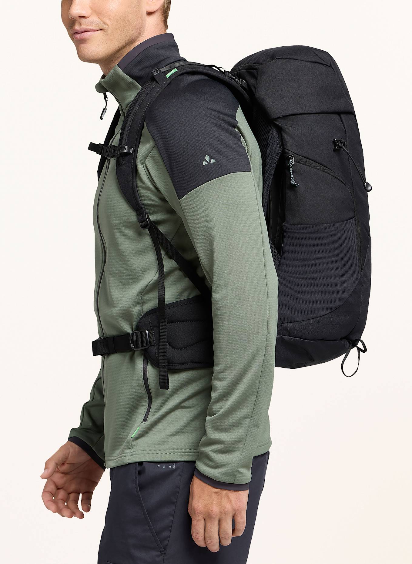 VAUDE Rucksack JURA 24 l: SCHWARZ