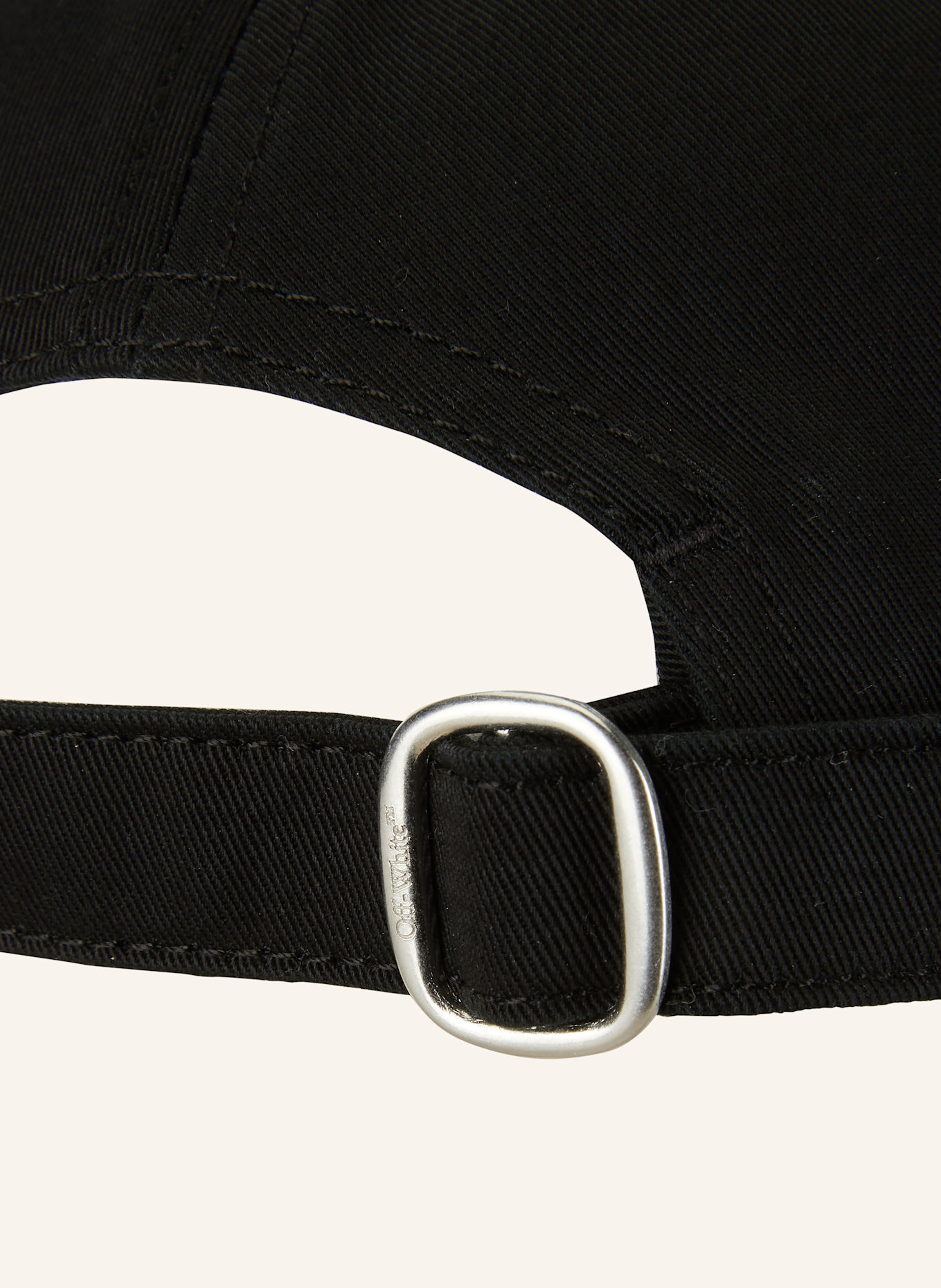 Off-White Kšiltovka: ČERNÁ