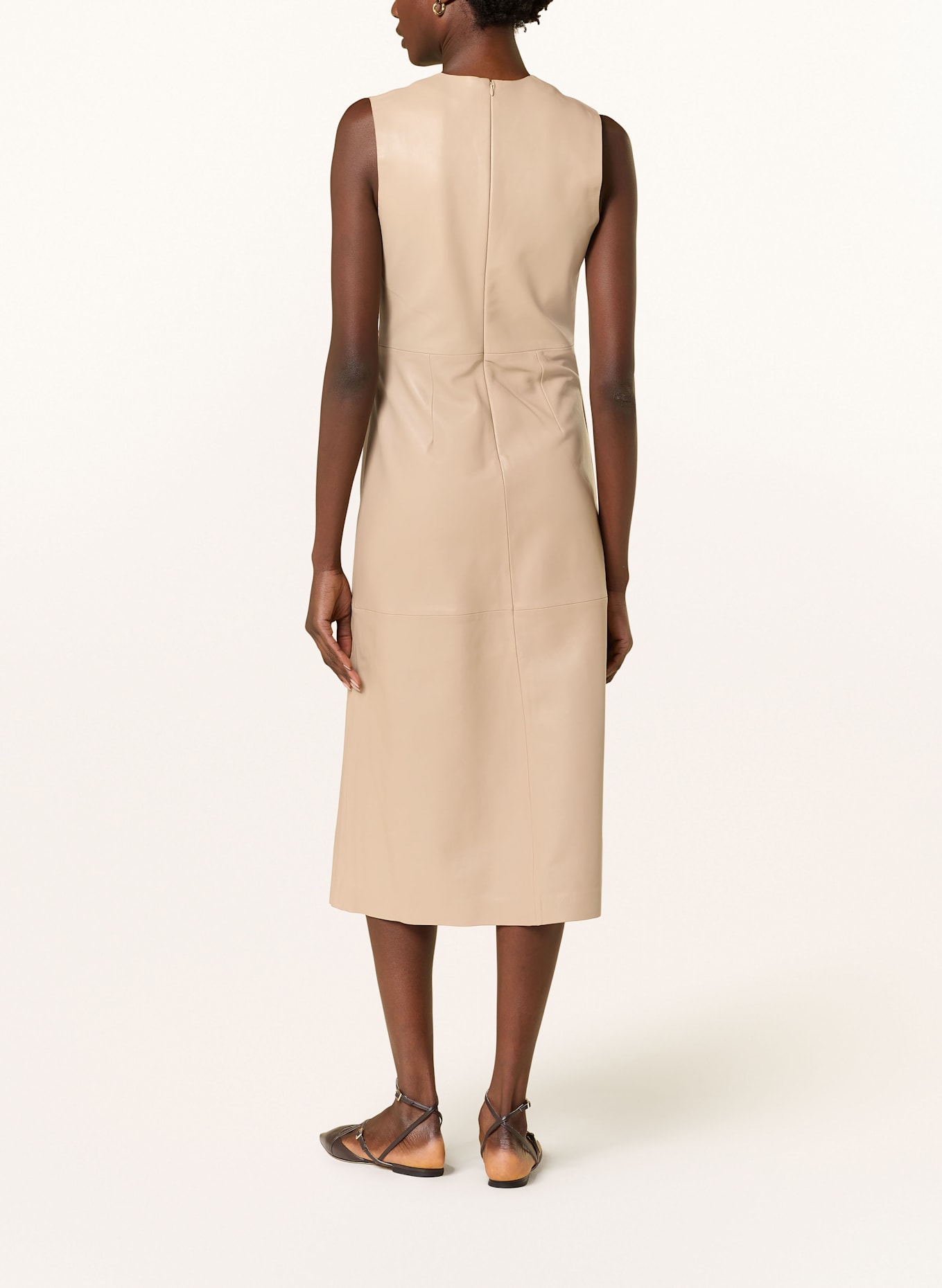 BOSS Lederkleid SYESHA in Wickeloptik: BEIGE