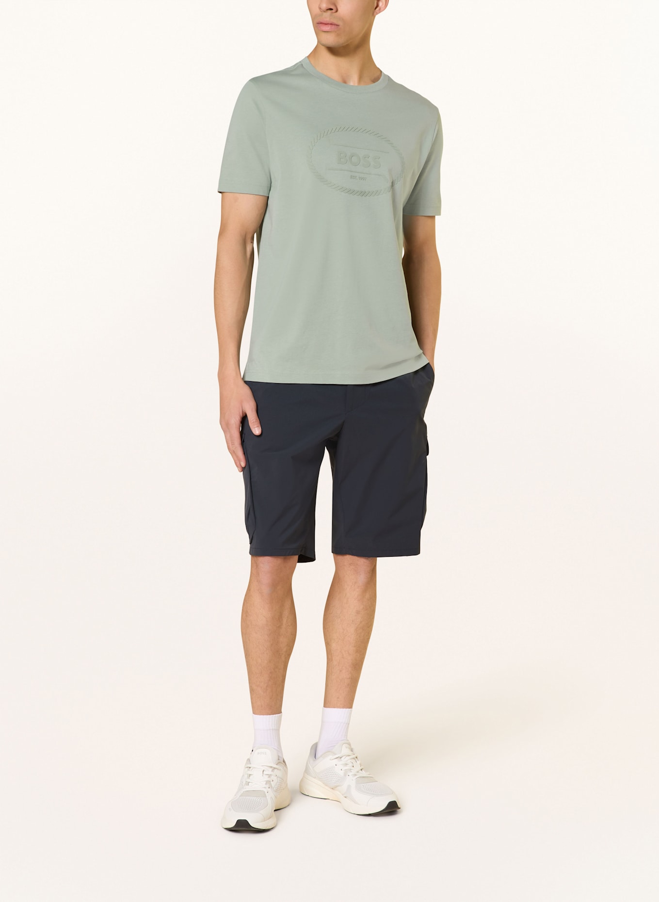 BOSS Tričko: SVĚTLE ZELENÁ